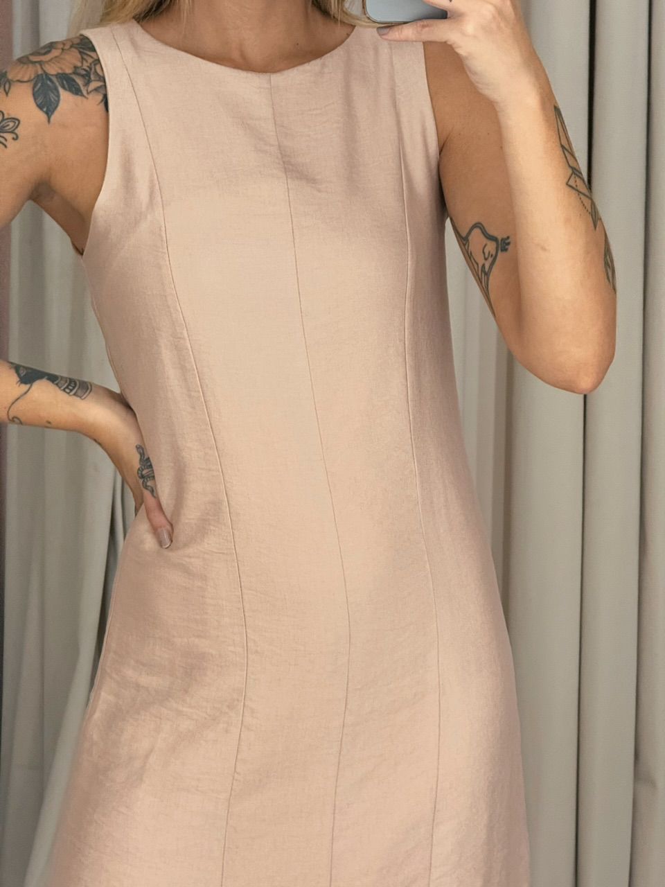 VESTIDO JOANA CURTO NUDE