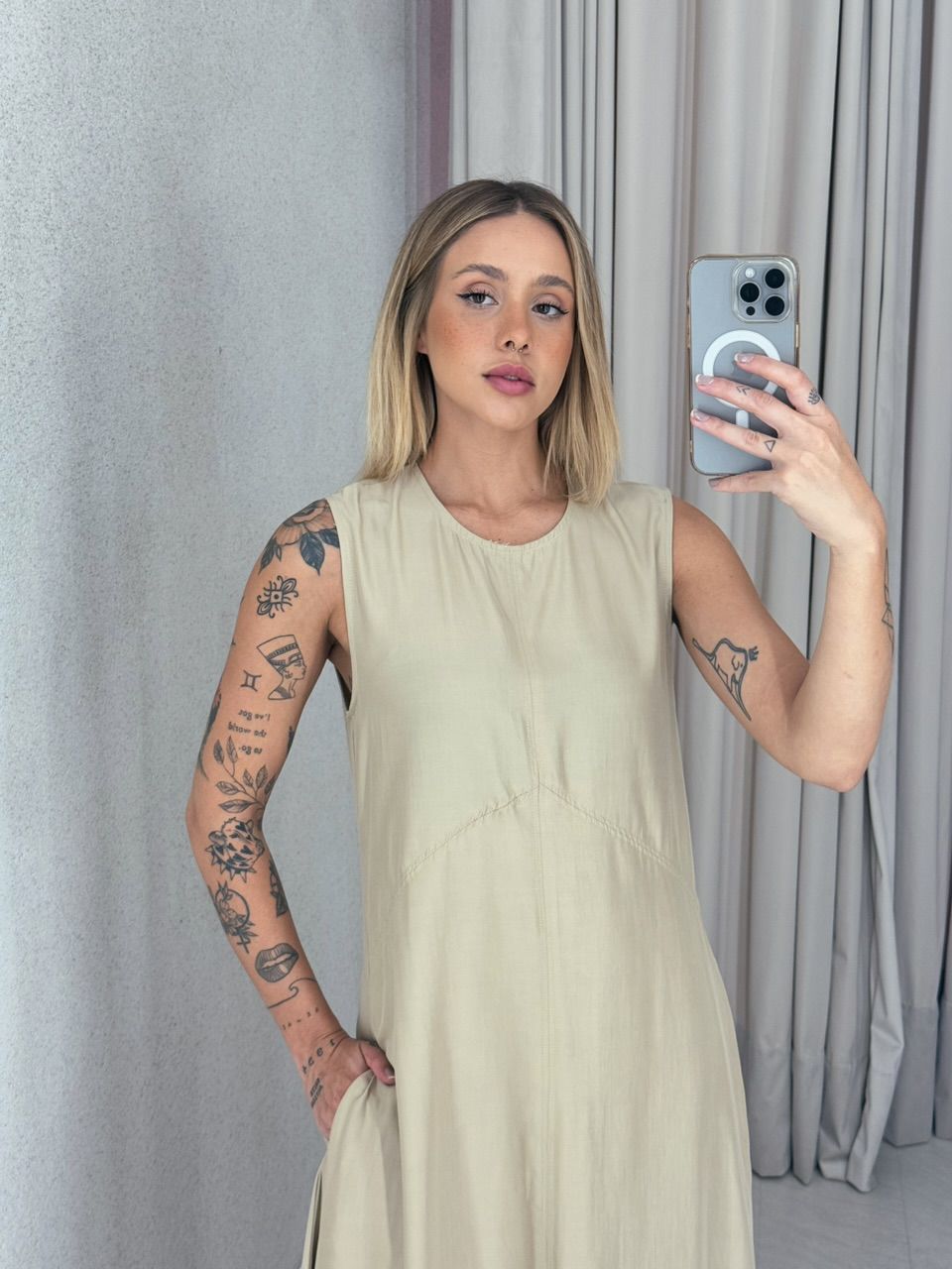VESTIDO MARÍLIA LONGUETE NUDE