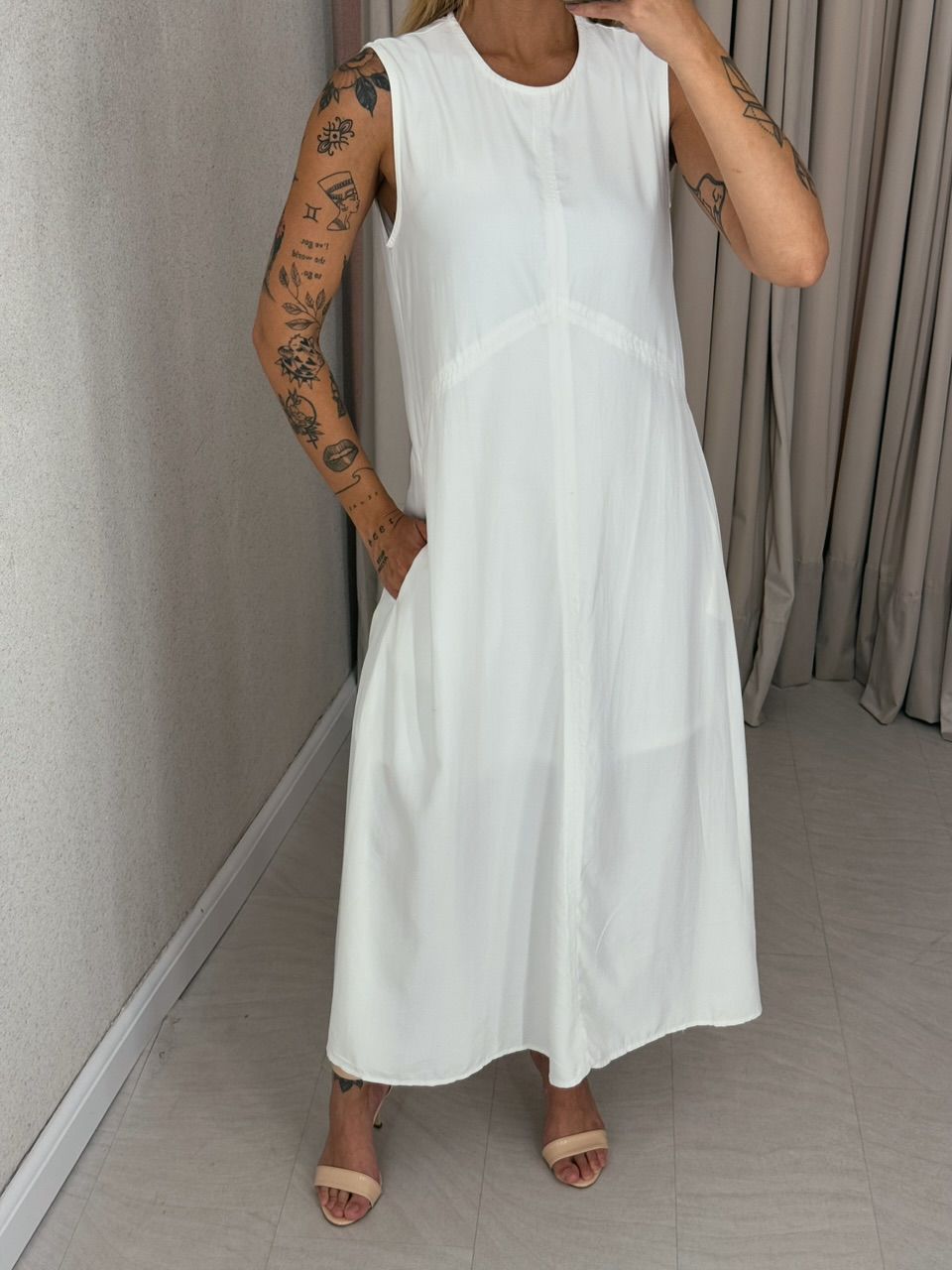 VESTIDO MARÍLIA LONGUETE OFF