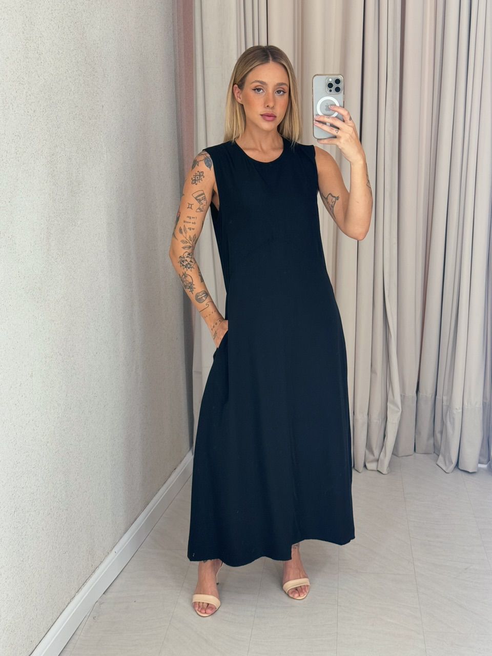 VESTIDO MARÍLIA LONGUETE PRETO - 0059080032 - CAROLLA FERRARO