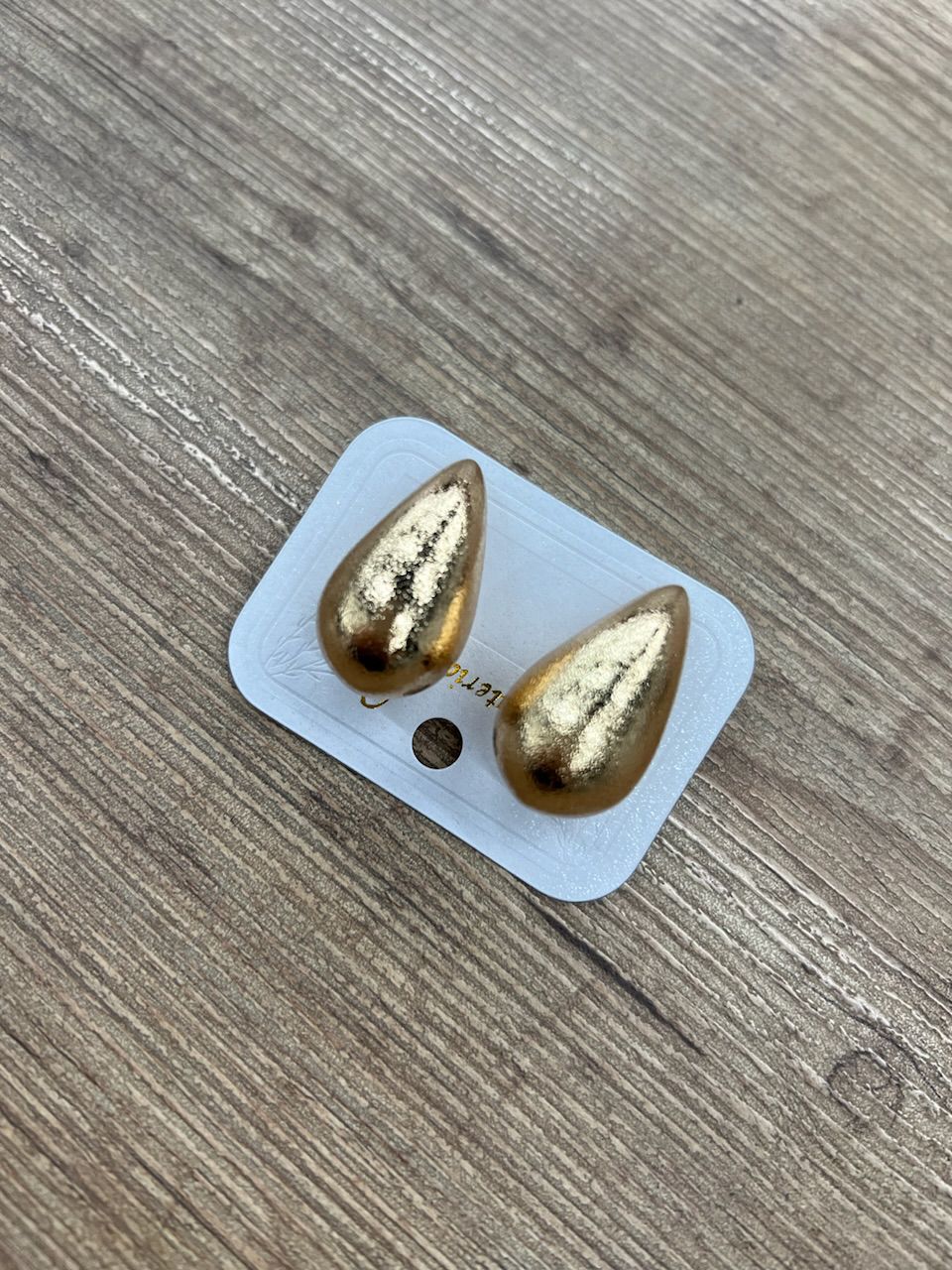 BRINCO FOSCO GOTA DOURADO