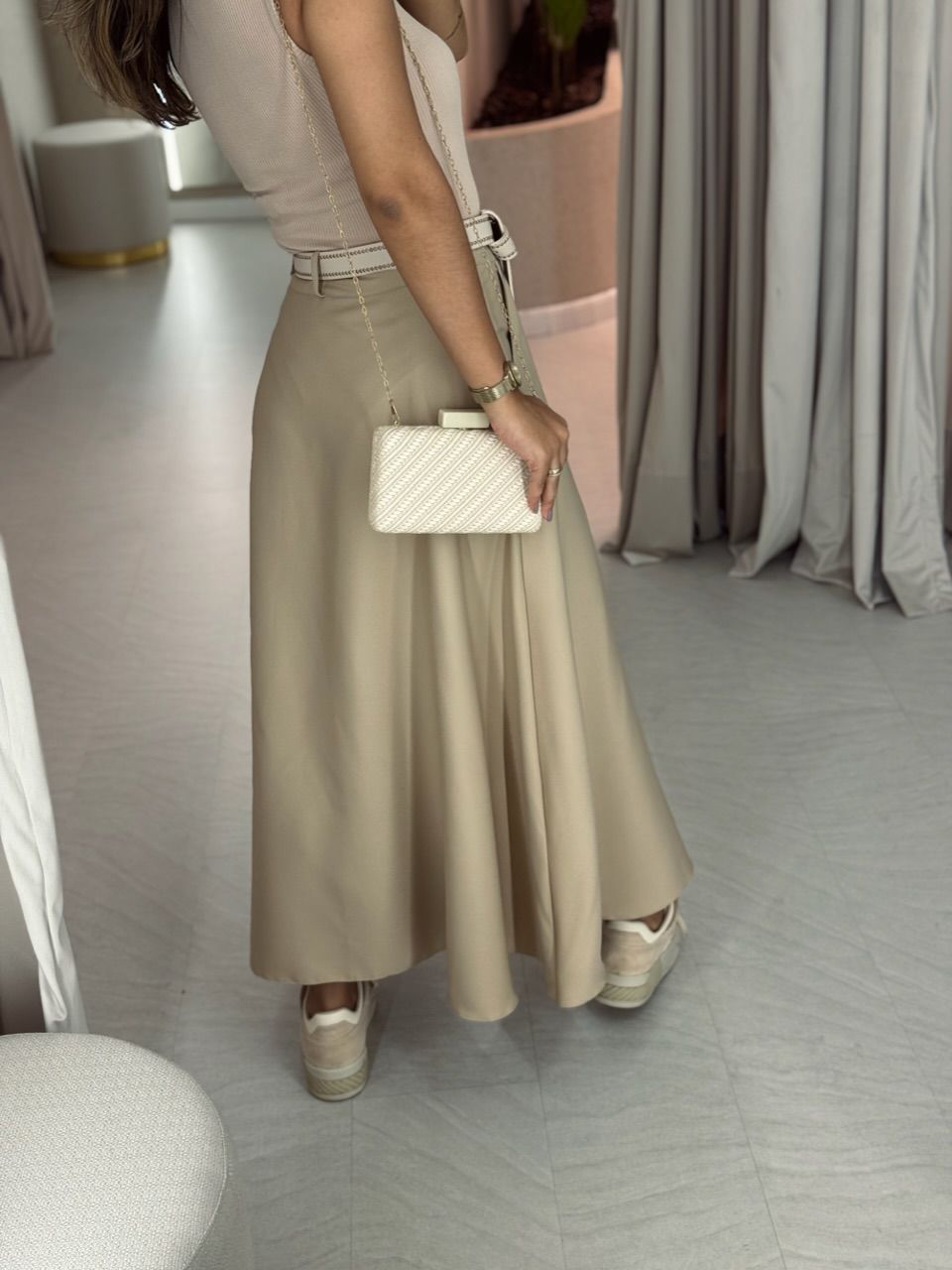 SAIA RAFAELA MIDI NUDE