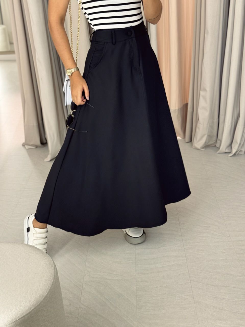 SAIA RAFAELA MIDI PRETA - 0049410033 - CAROLLA FERRARO