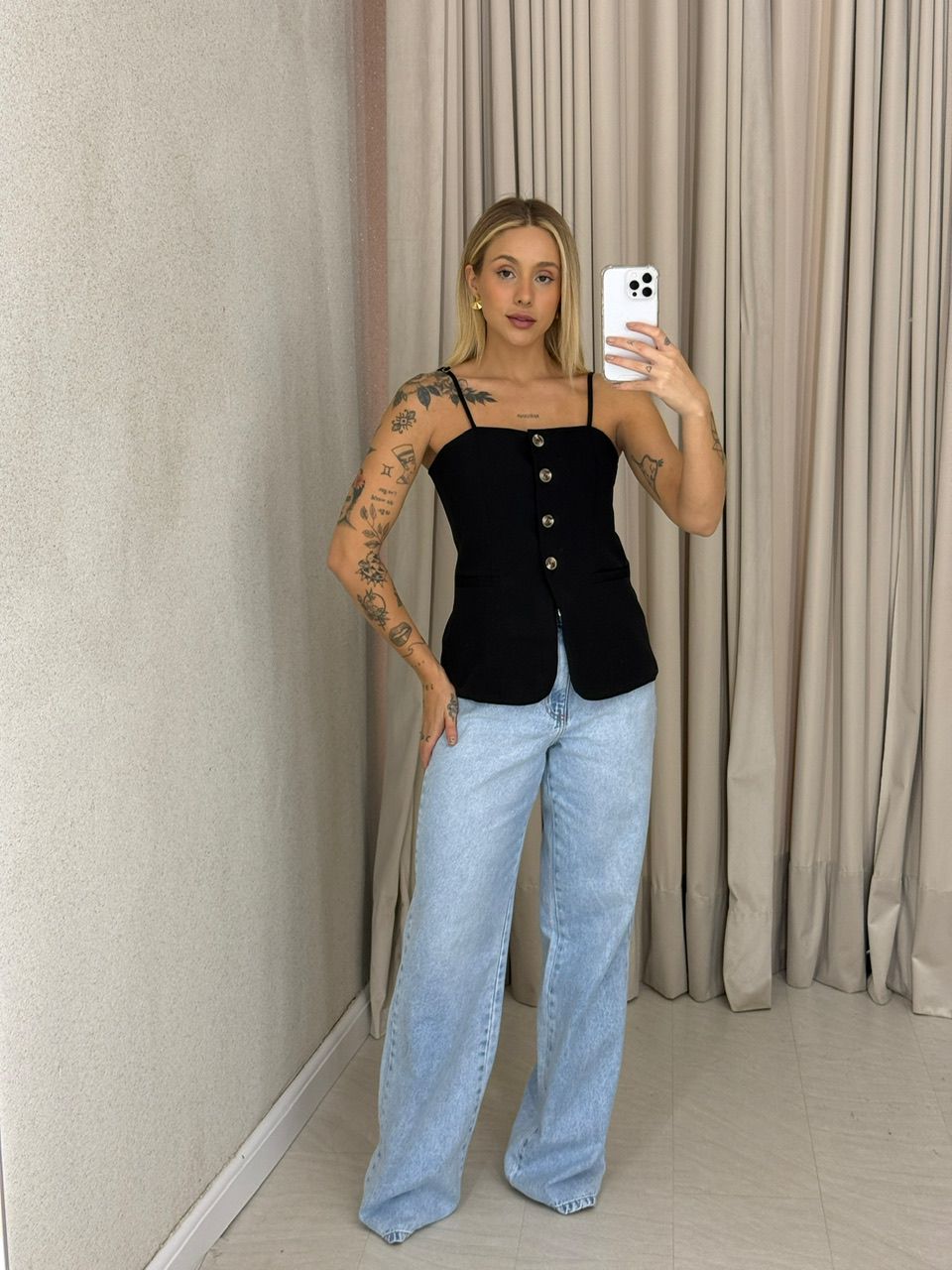 BLUSA ANNABELLE BOTÕES PRETO