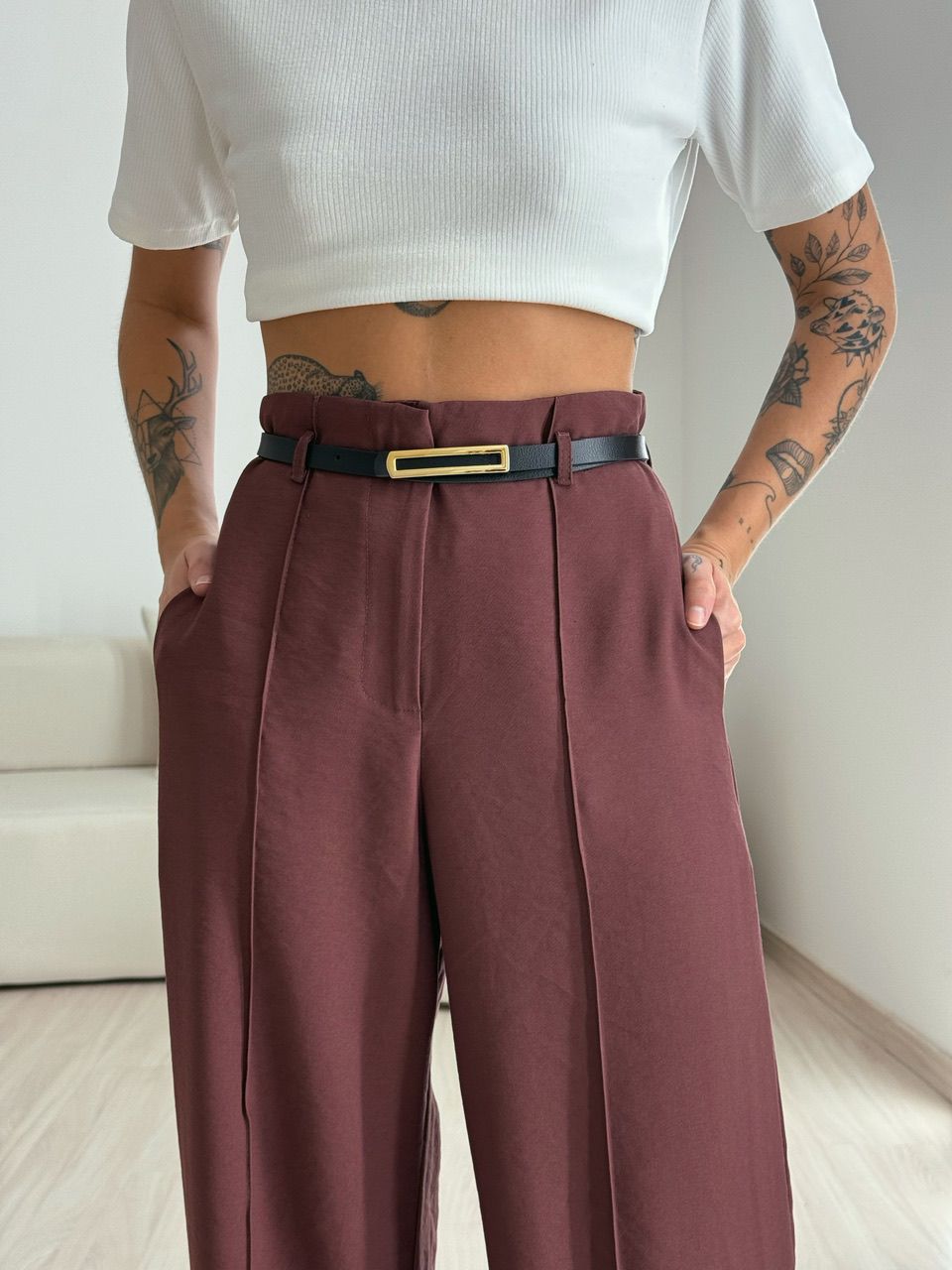 CALÇA JÚLIA PANTALONA MARROM BORDÔ