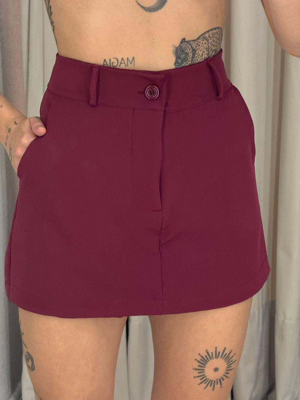 CONJUNTO IVANA SHORT SAIA VINHO