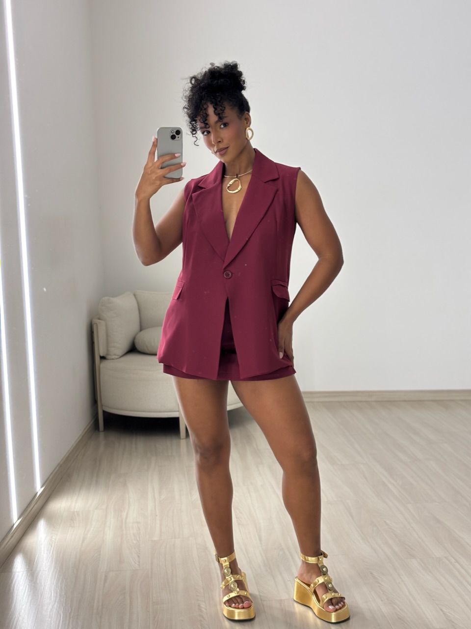 CONJUNTO IVANA SHORT SAIA VINHO