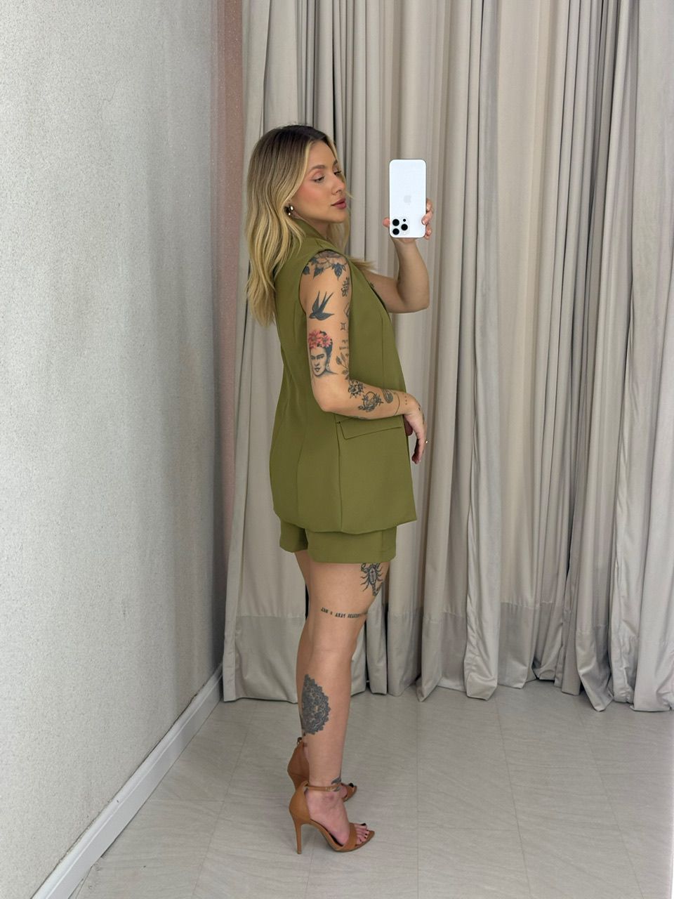 CONJUNTO IVANA SHORT SAIA VERDE