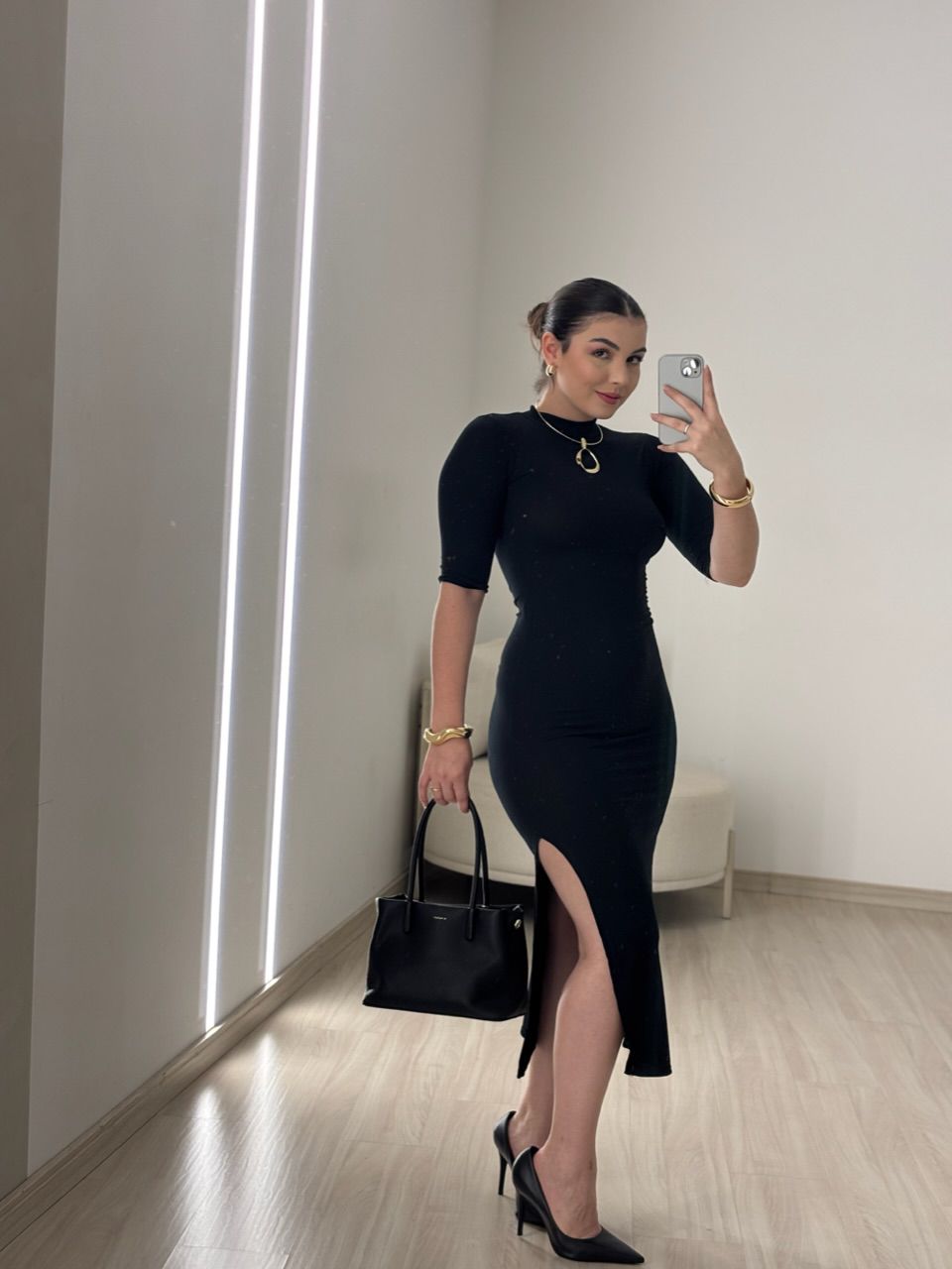 VESTIDO MARY FENDA PRETO