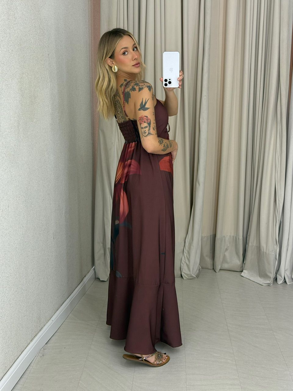 VESTIDO NÍDIA FLOR MARROM