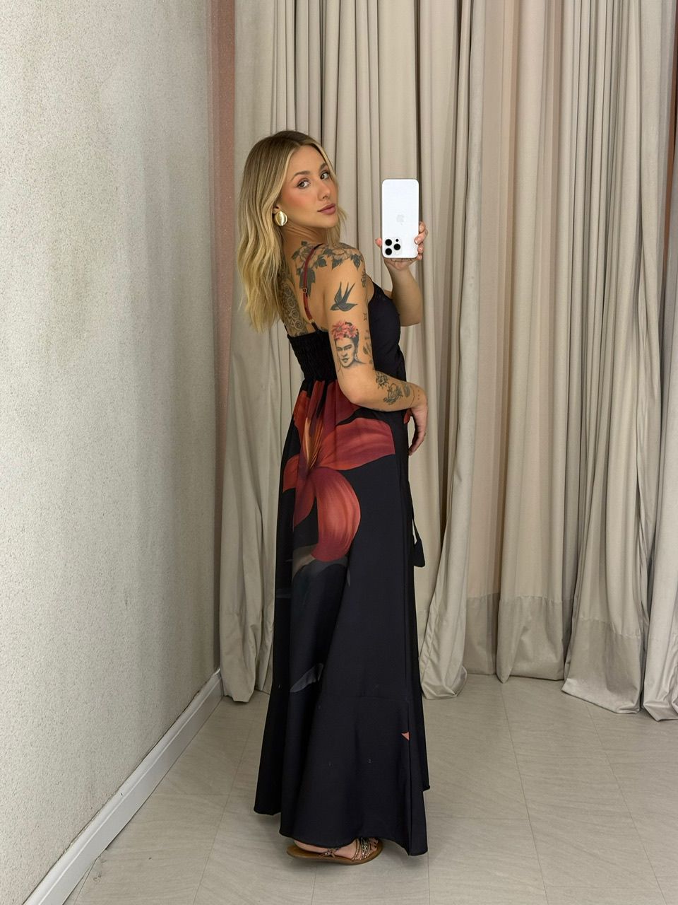 VESTIDO NÍDIA FLOR PRETO