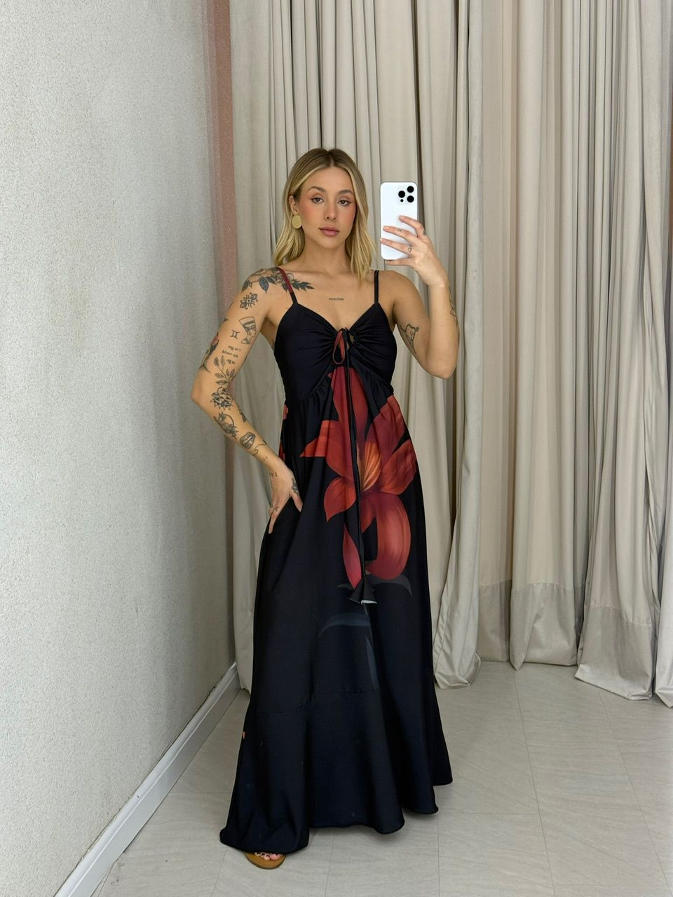 VESTIDO NÍDIA FLOR PRETO