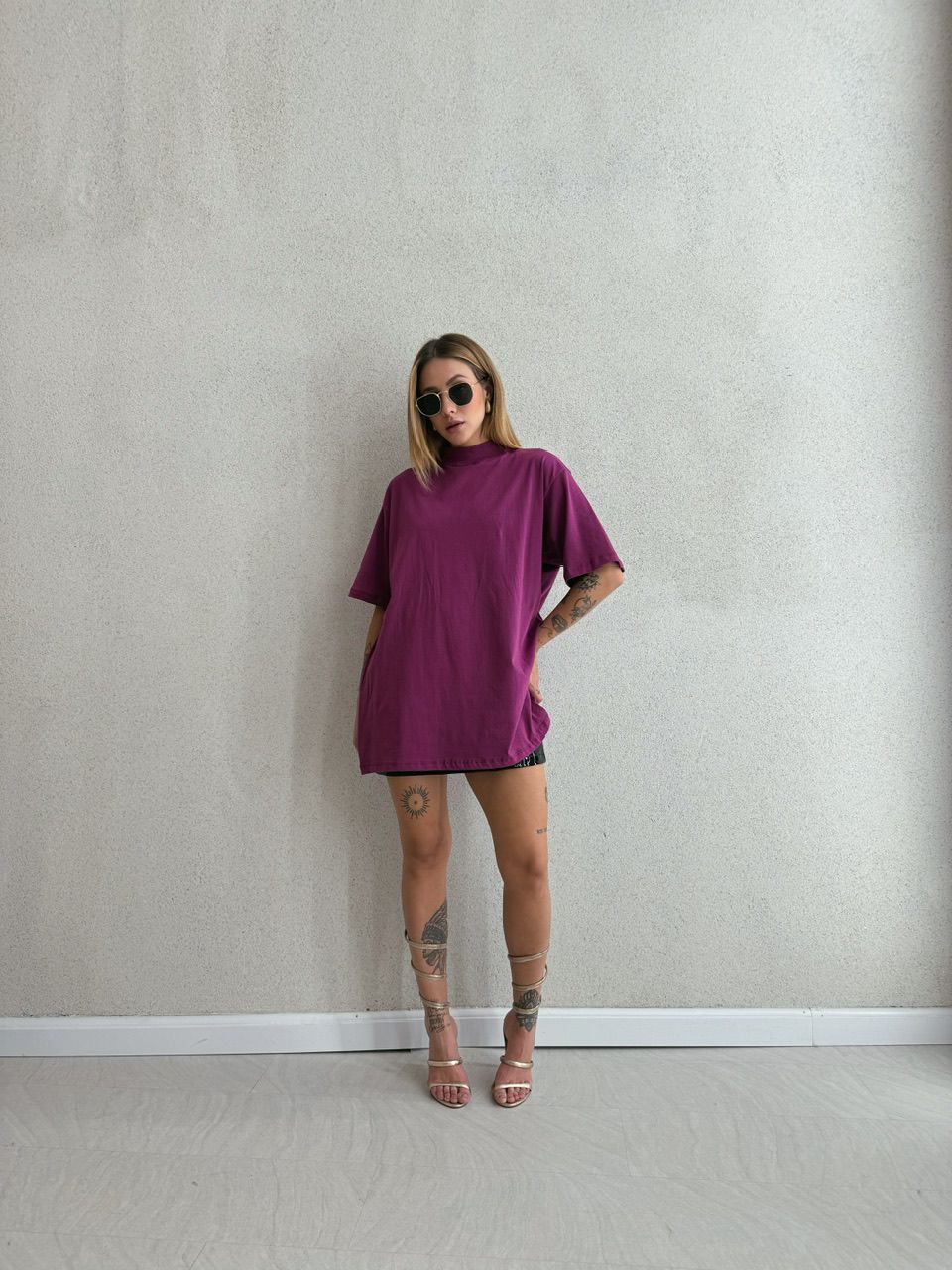 CAMISETÃO AMORA BÁSICO FUCSIA