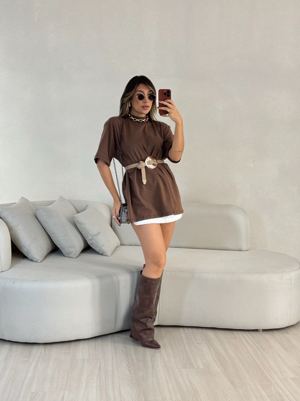CAMISETÃO AMORA BÁSICO MARROM