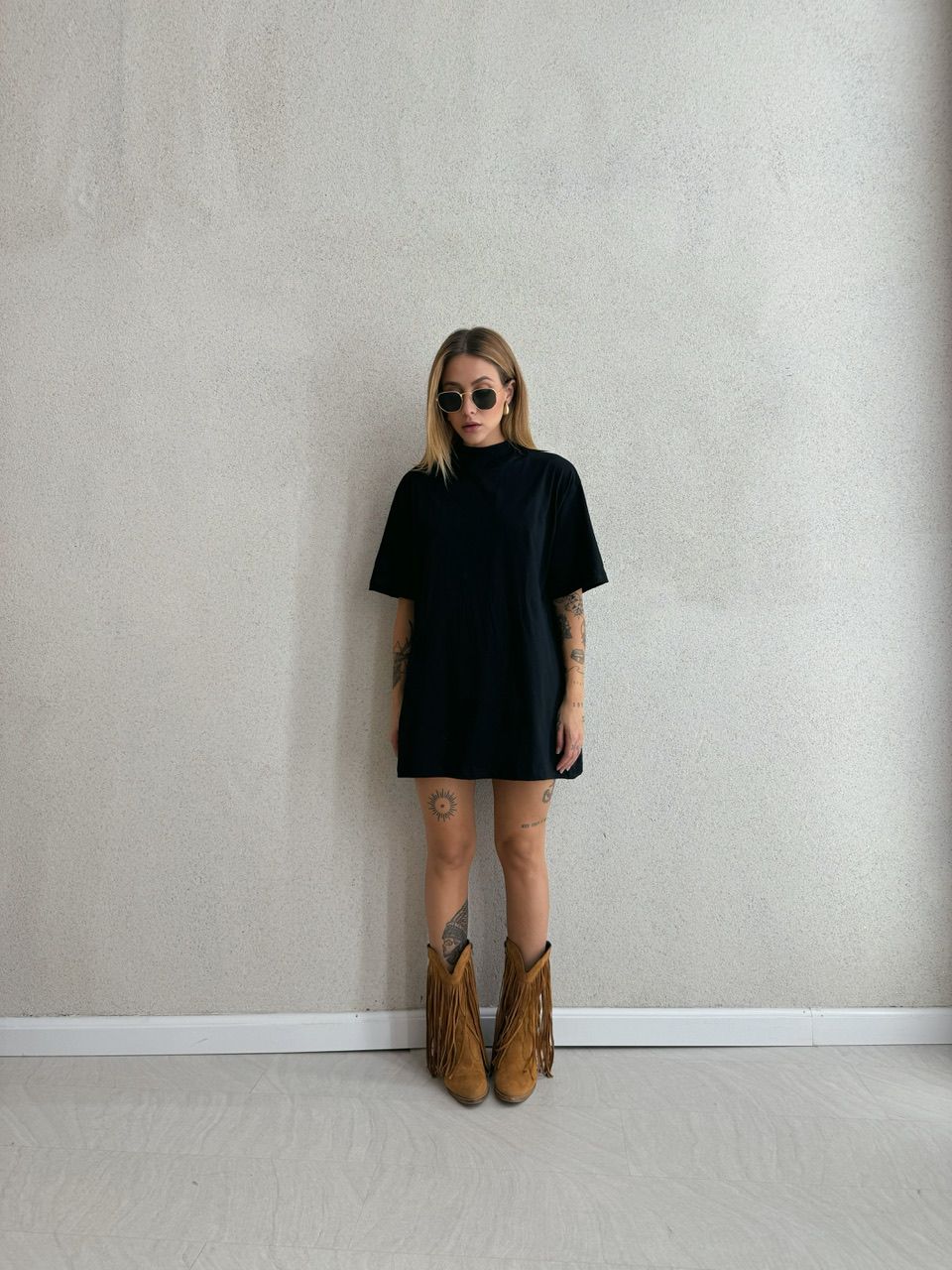 CAMISETÃO AMORA BÁSICO PRETO
