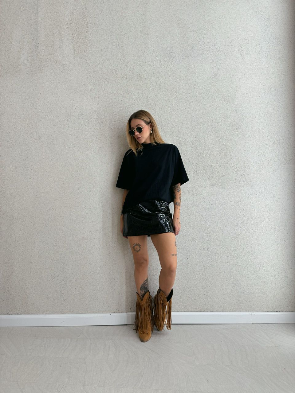 CAMISETÃO AMORA BÁSICO PRETO
