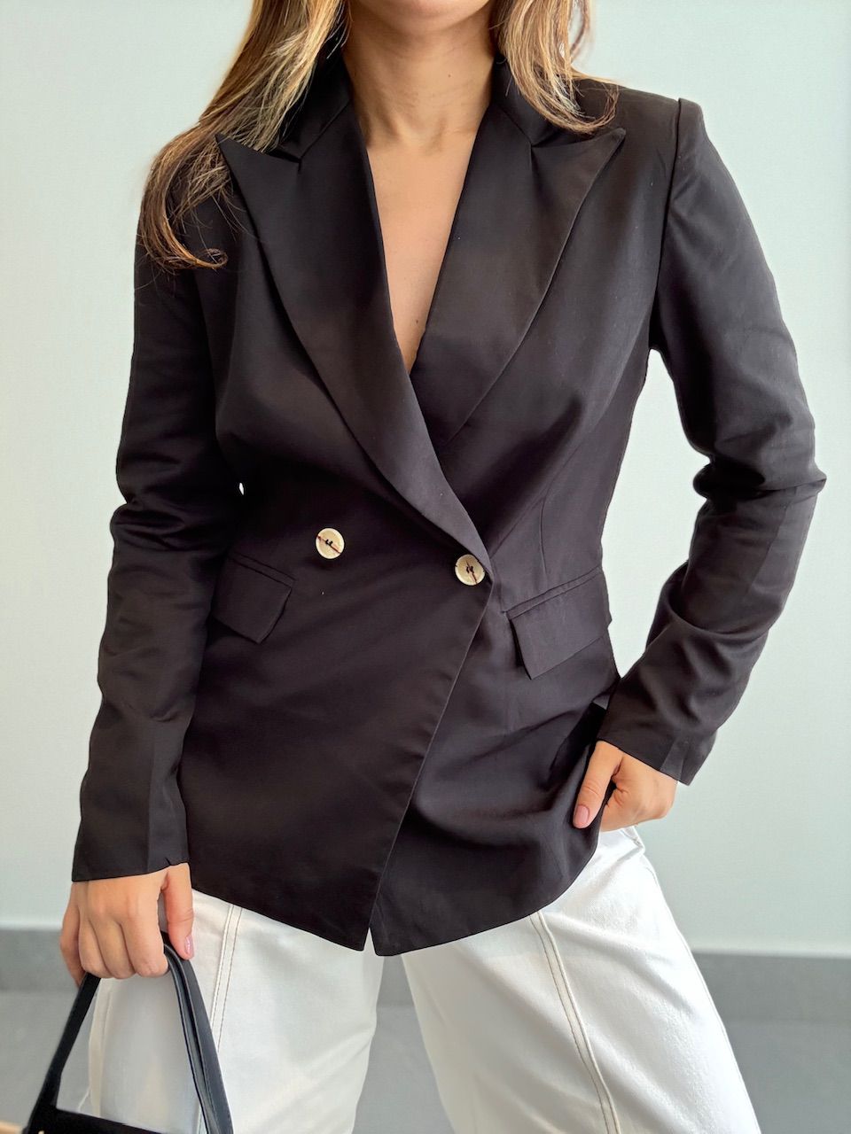 BLAZER BETINA ALFAIATARIA PRETO - 0065360032 - CAROLLA FERRARO