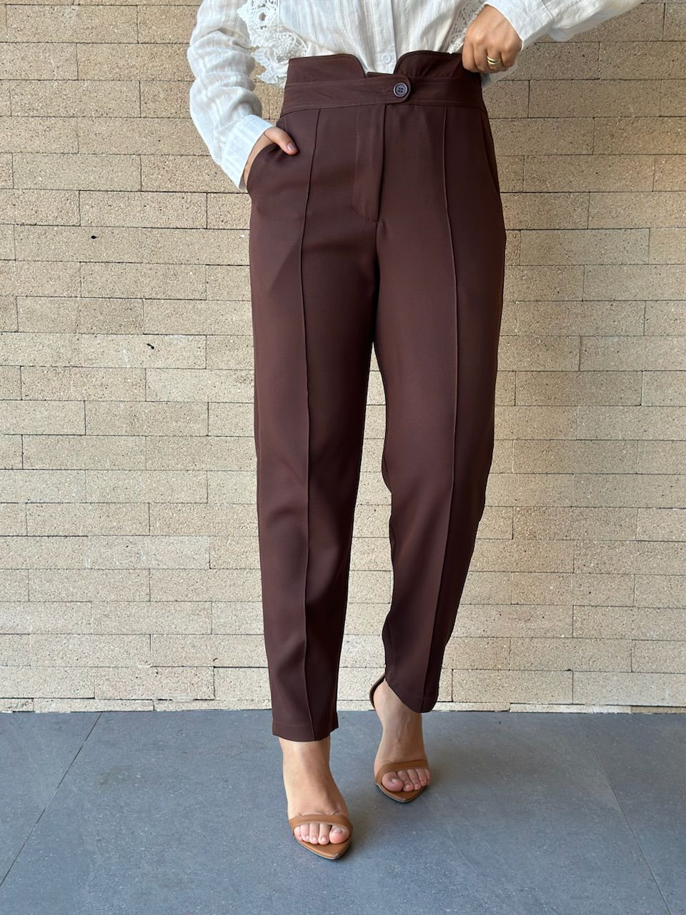 CALÇA ANDREZA SKINNY MARROM
