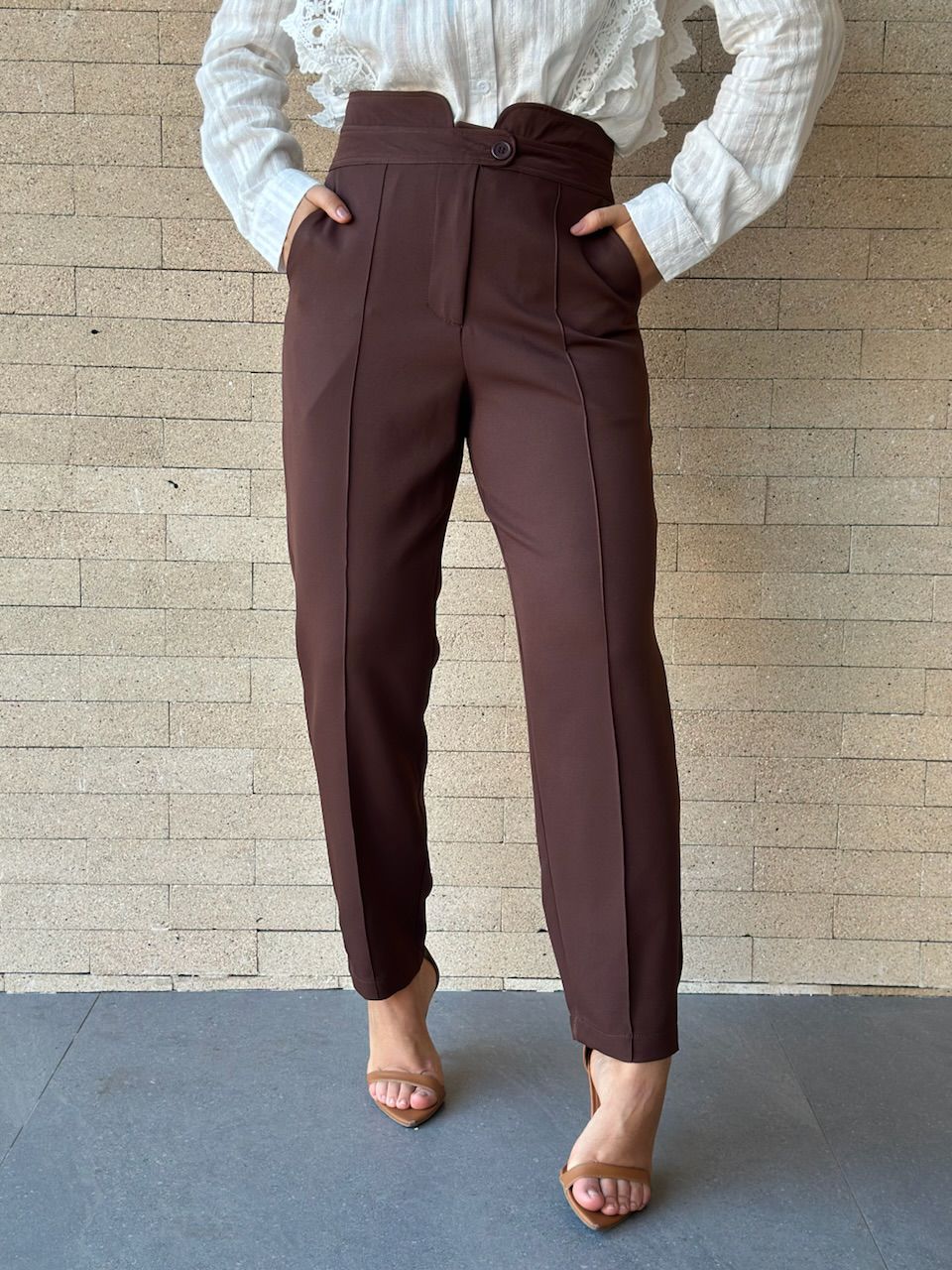 CALÇA ANDREZA SKINNY MARROM
