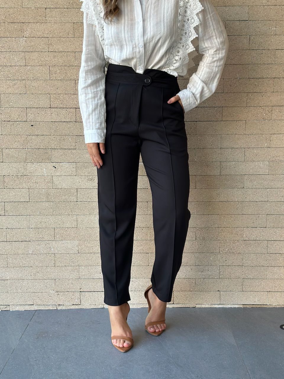 CALÇA ANDREZA SKINNY PRETA