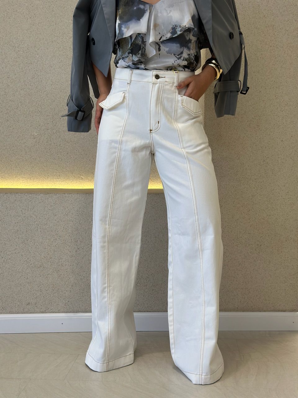 CALÇA EMILI WIDE LEG CRU