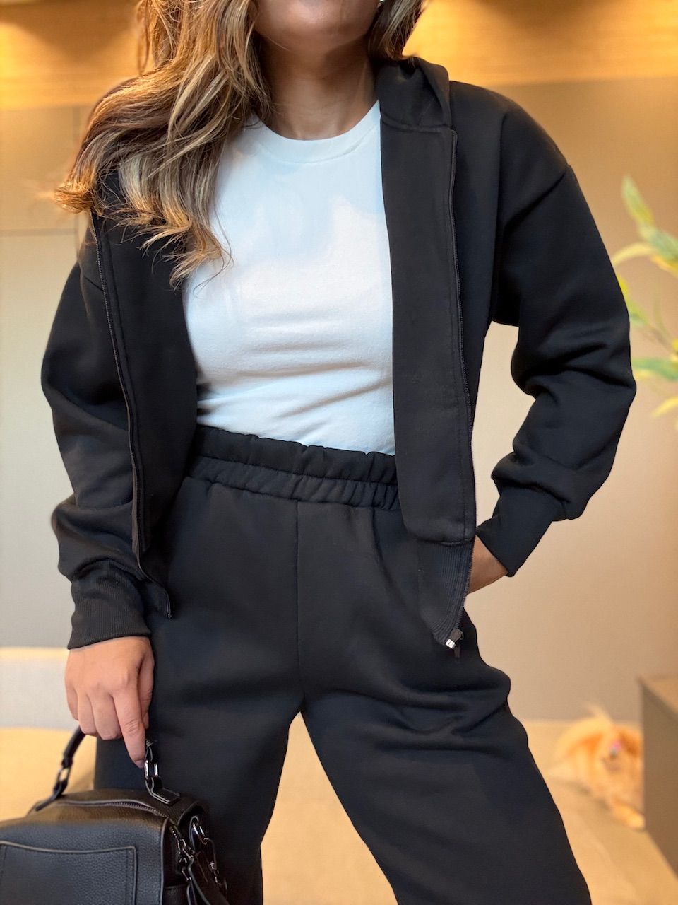 CONJUNTO BERNADETE MOLETOM PRETO