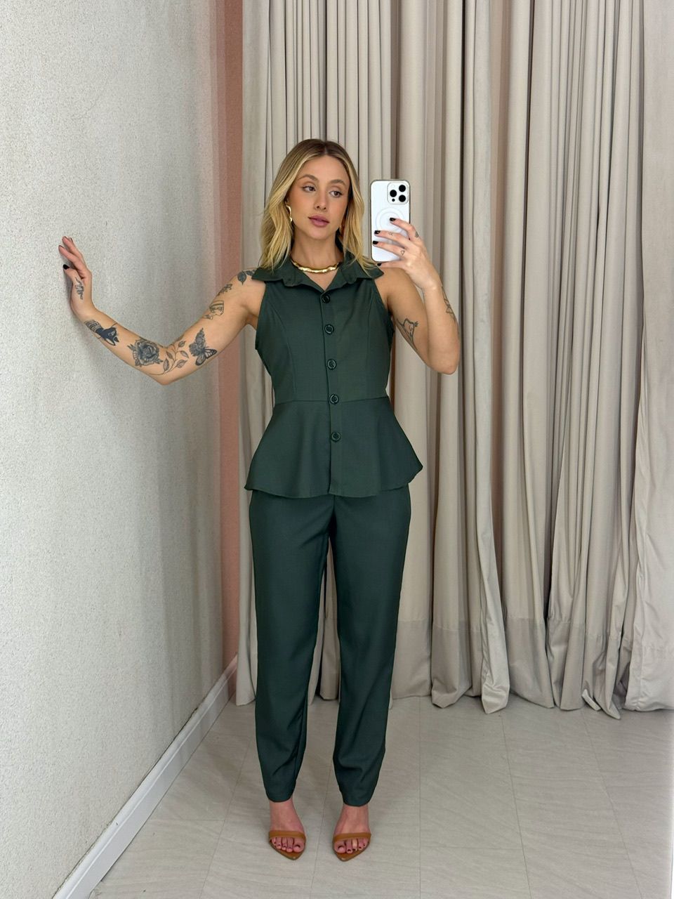 CONJUNTO JULIETTE CALÇA VERDE - 0065430014 - CAROLLA FERRARO