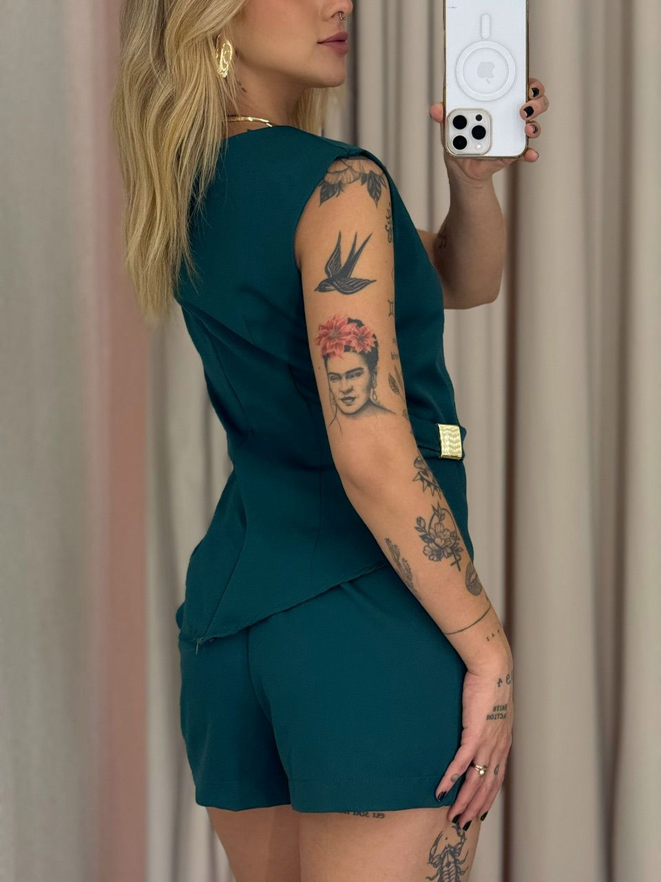 CONJUNTO PENELOPE SHORT SAIA VERDE