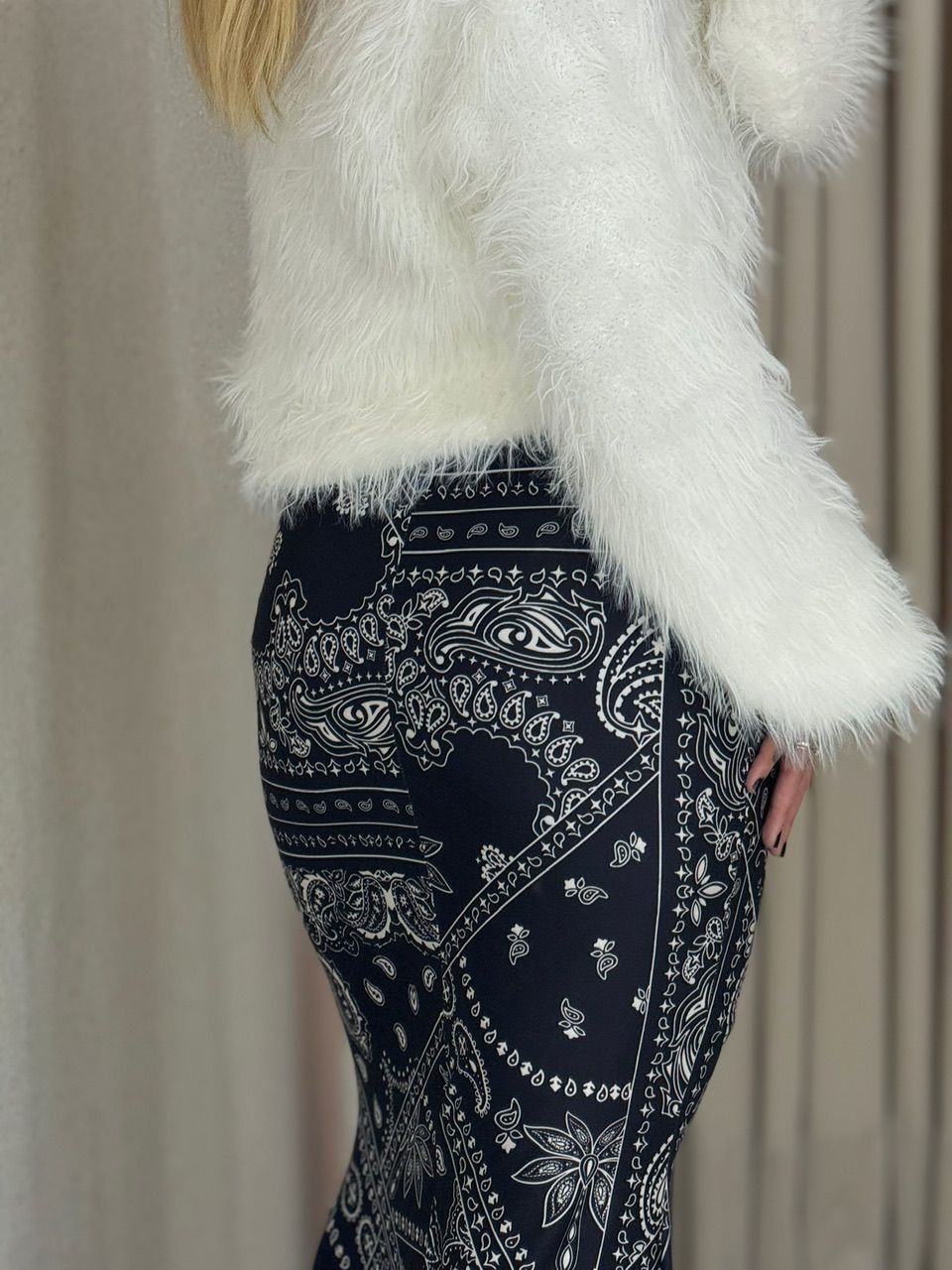 SAIA CELINE ESTAMPADA PRETA