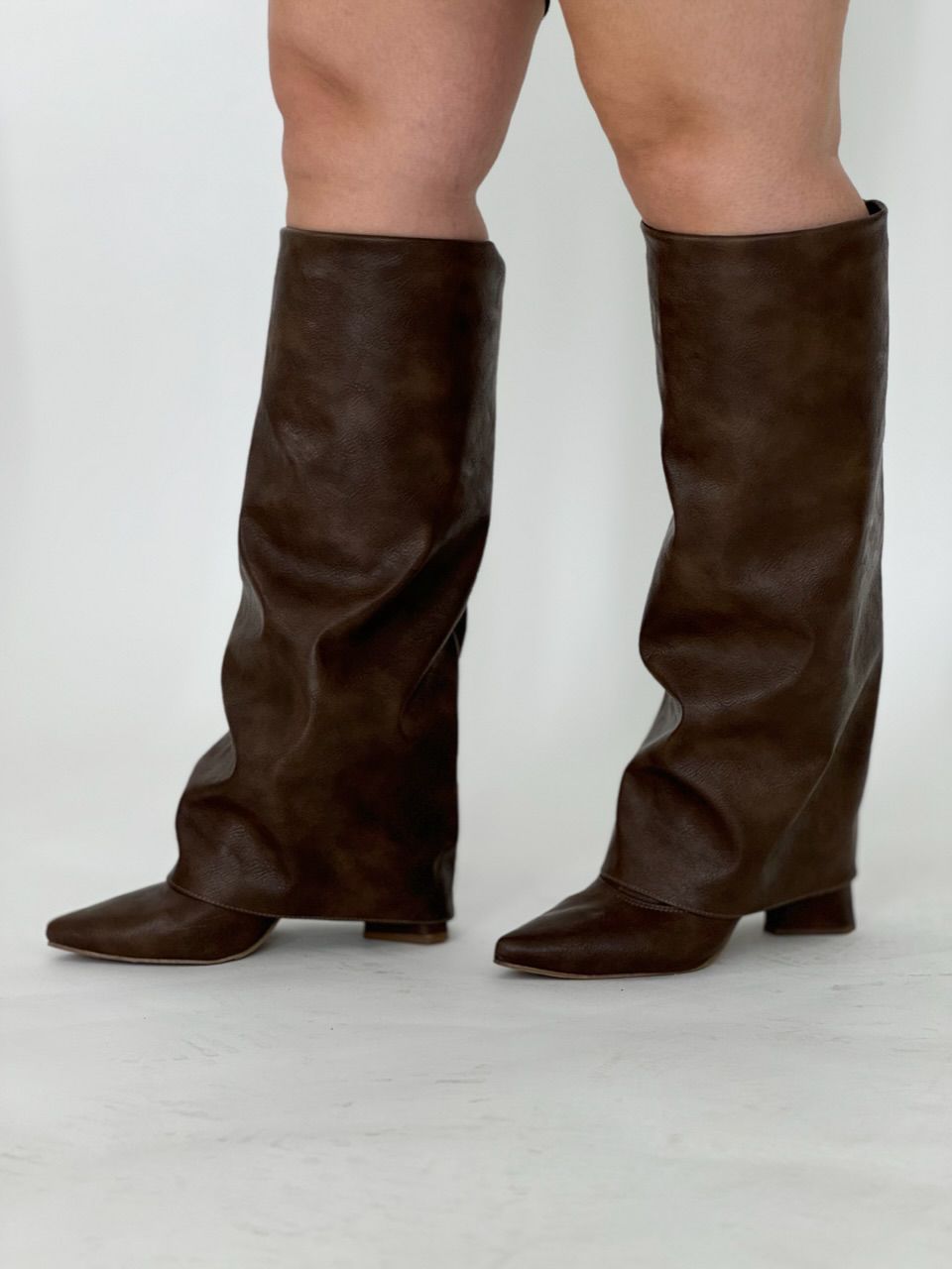 BOTA CAPA CAFÉ