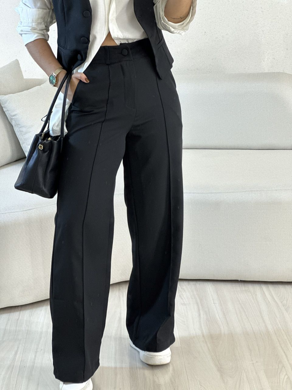 CONJUNTO COLETE COM CALÇA PRETO