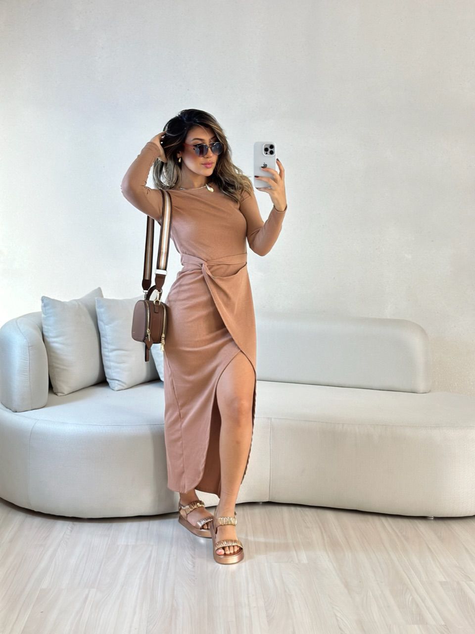 VESTIDO ALANA 02 CANELADO NUDE - 0053860049 - CAROLLA FERRARO