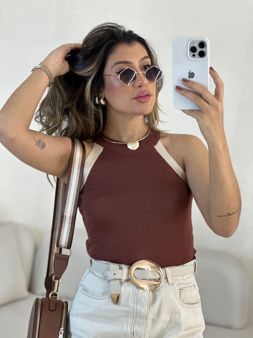 BLUSA ALANA CAVADA MARROM - 0054290054 - CAROLLA FERRARO