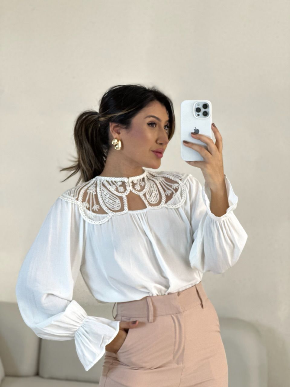 BATA OLÍVIA MANGA LONGA OFF - 0054980048 - CAROLLA FERRARO