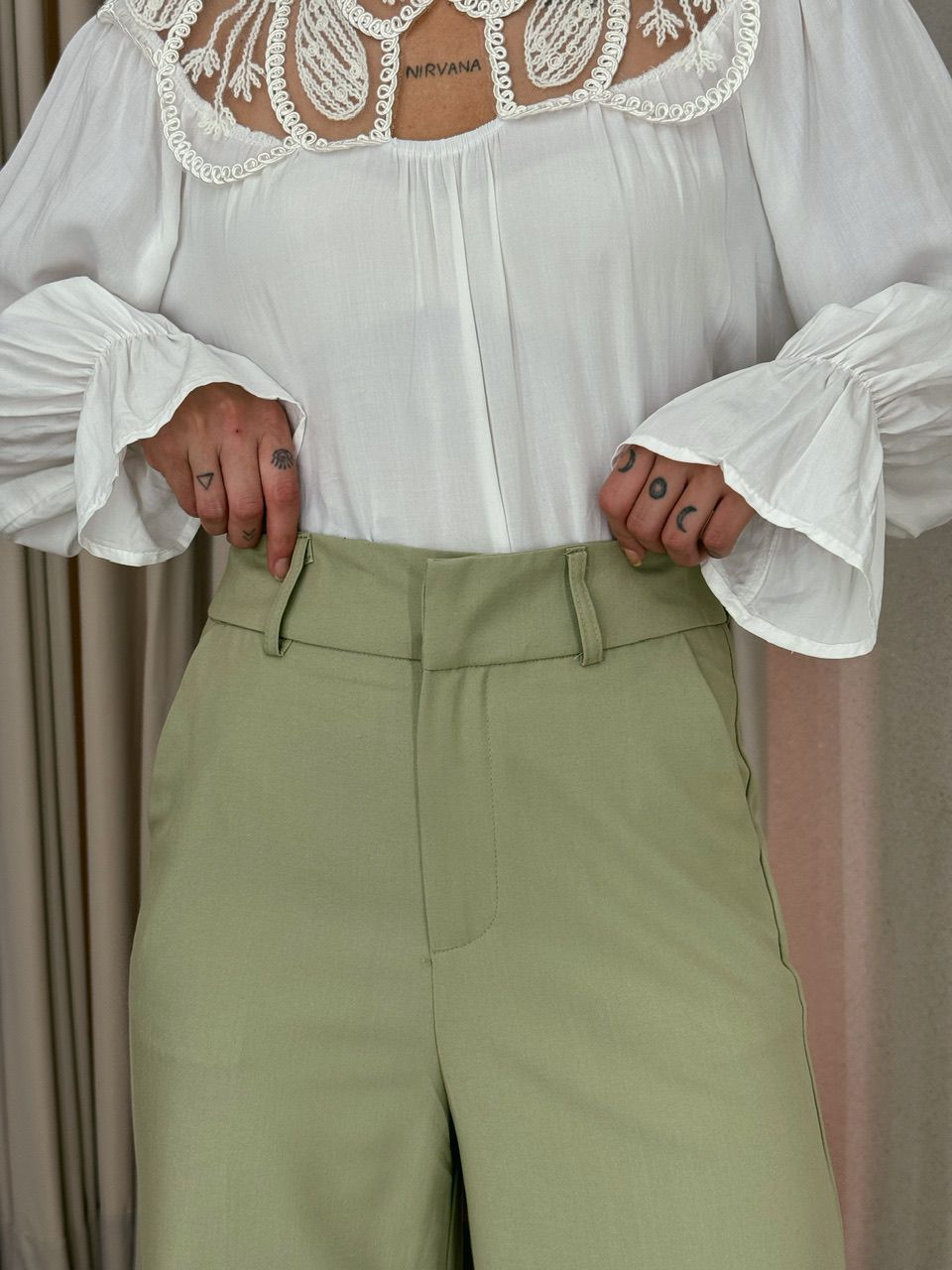 CALÇA TATIANA PANTALONA VERDE CHÁ