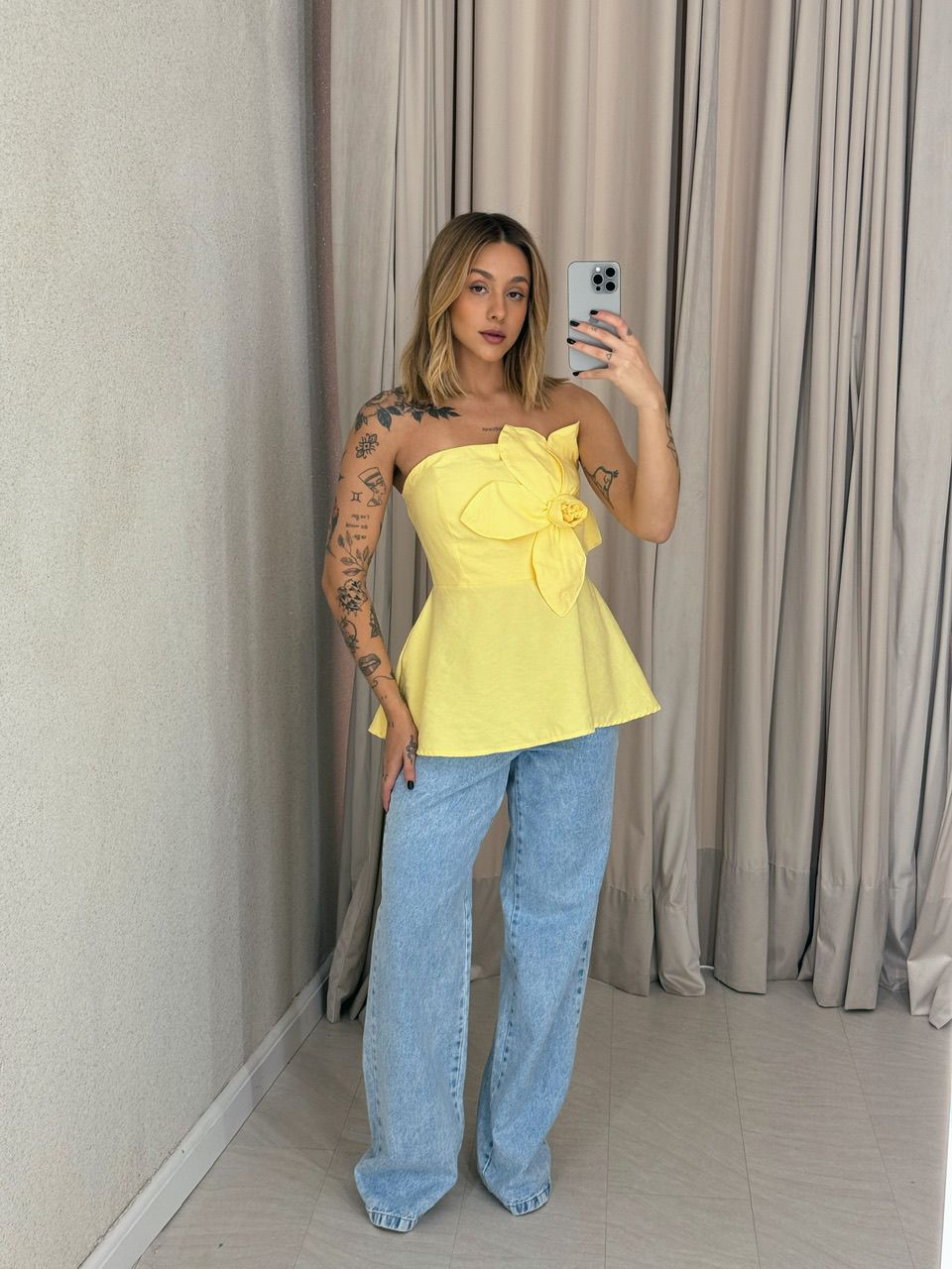 BLUSA FERNANDA 02 TOMARA QUE CAIA AMARELA