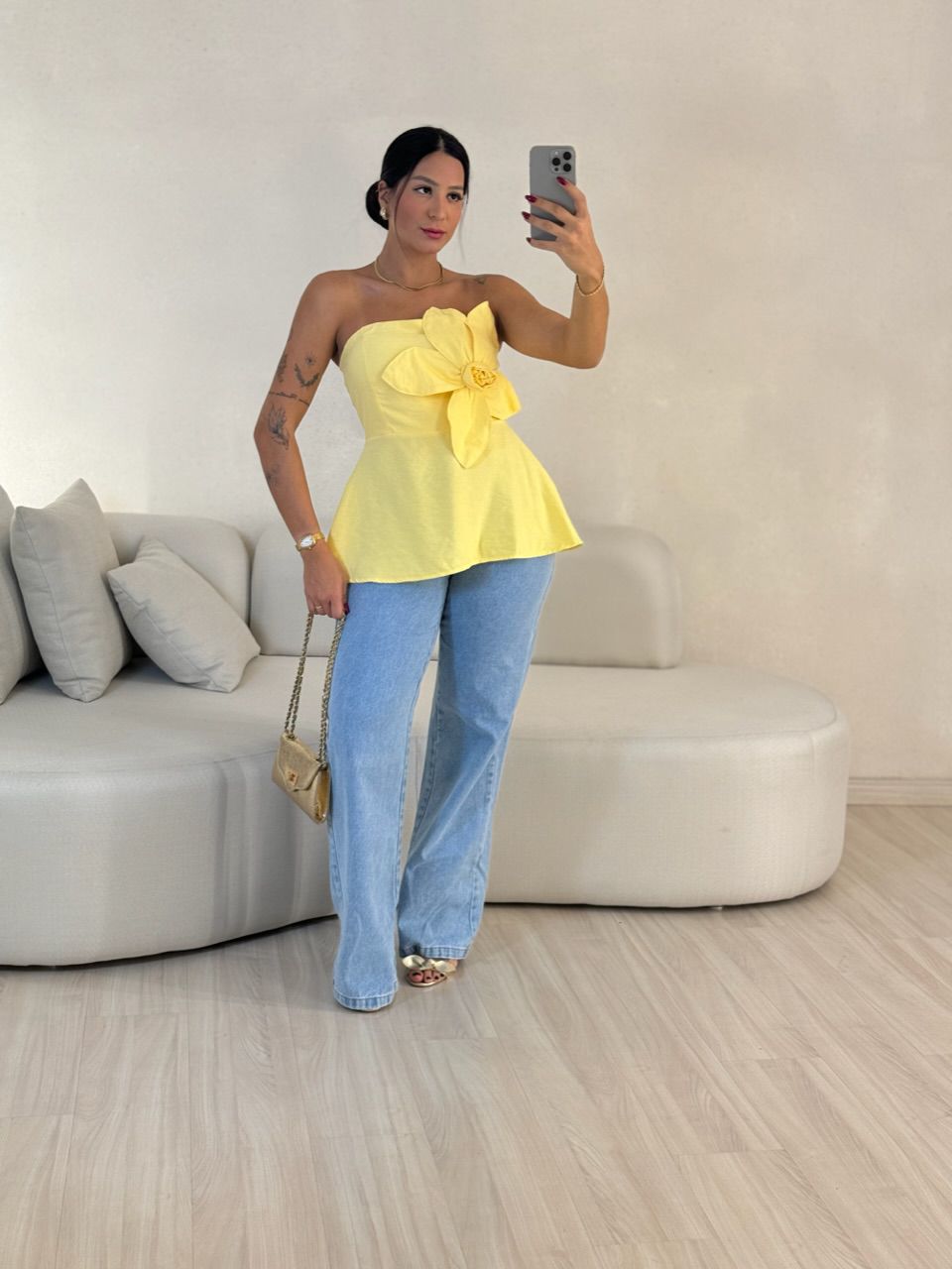 BLUSA FERNANDA 02 TOMARA QUE CAIA AMARELA