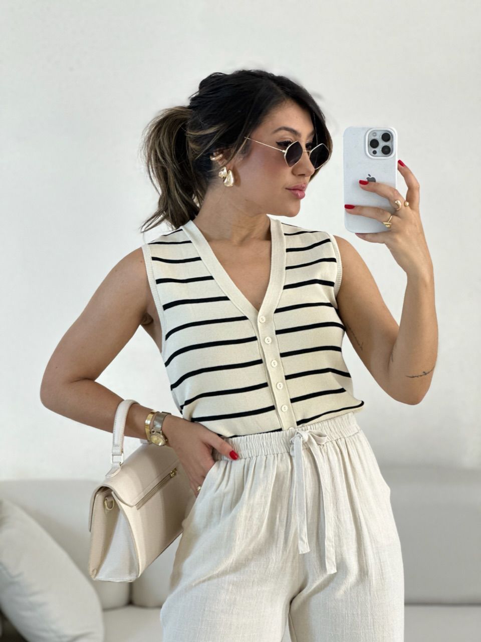 COLETE TRICOT LISTRADO preto