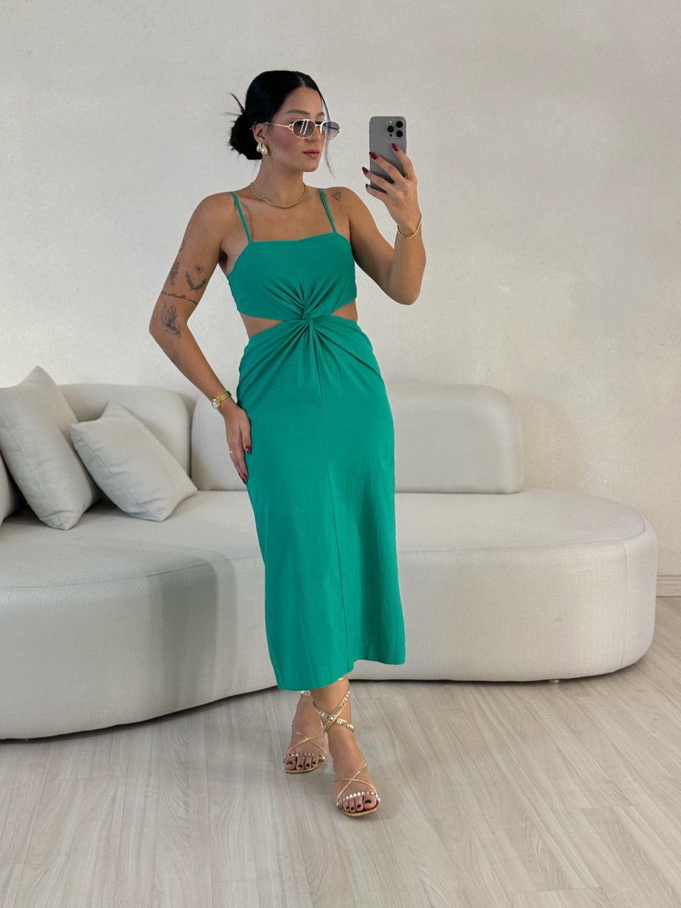 VESTIDO ELIZABETH COSTAS ABERTA VERDE - 0056120014 - CAROLLA FERRARO