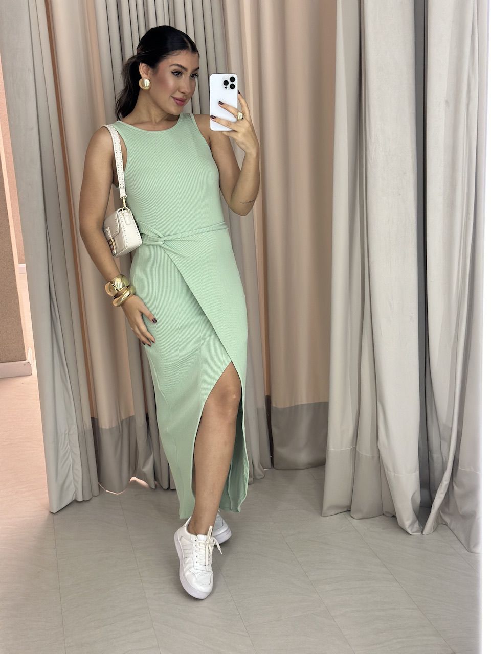 VESTIDO SELMA CAVADO BABY GREEN
