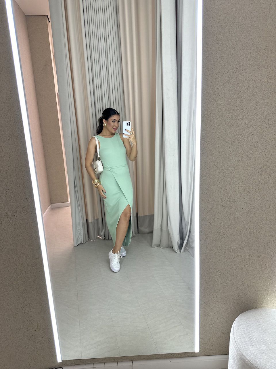 VESTIDO SELMA CAVADO BABY GREEN