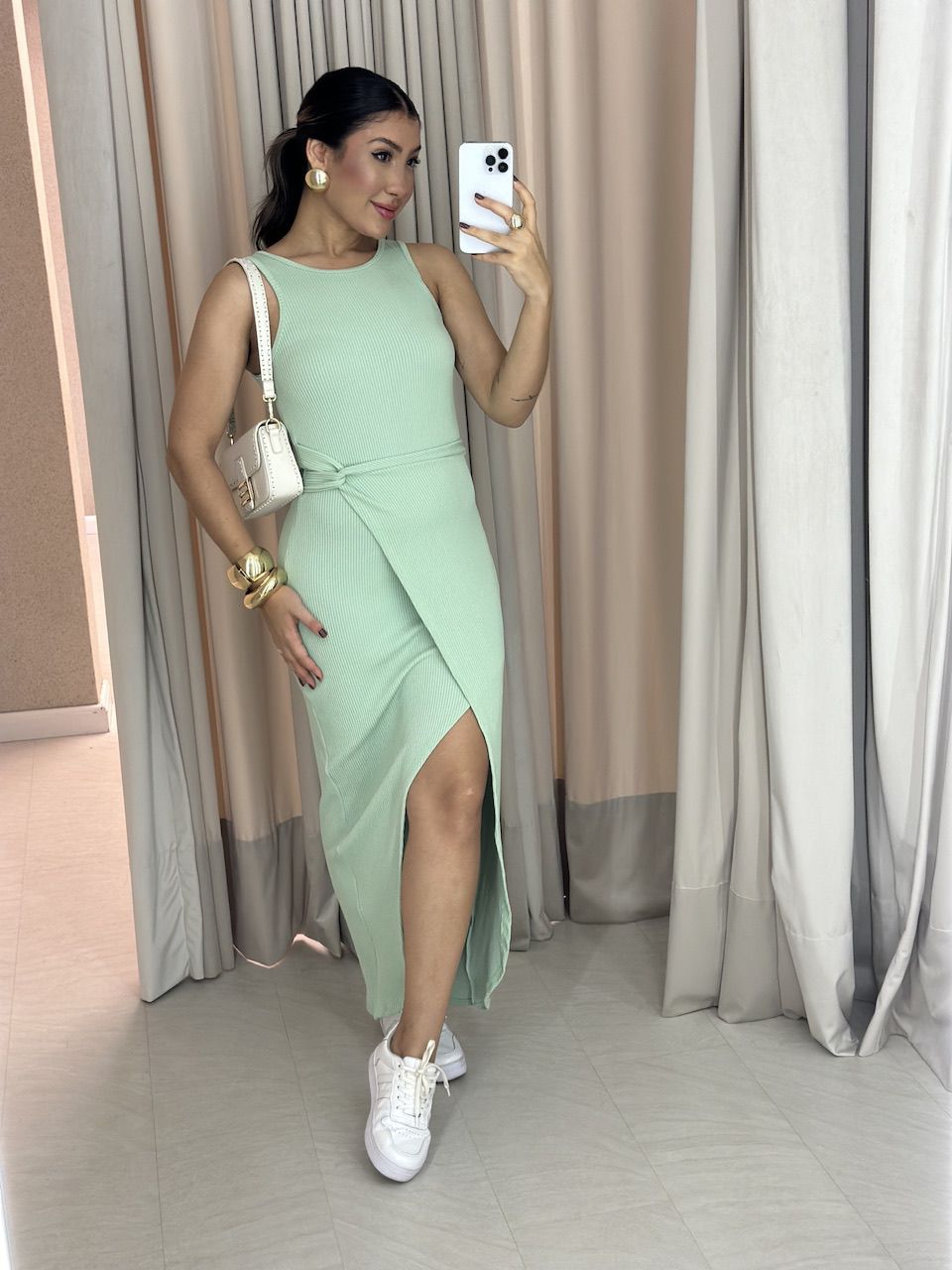 VESTIDO SELMA CAVADO BABY GREEN