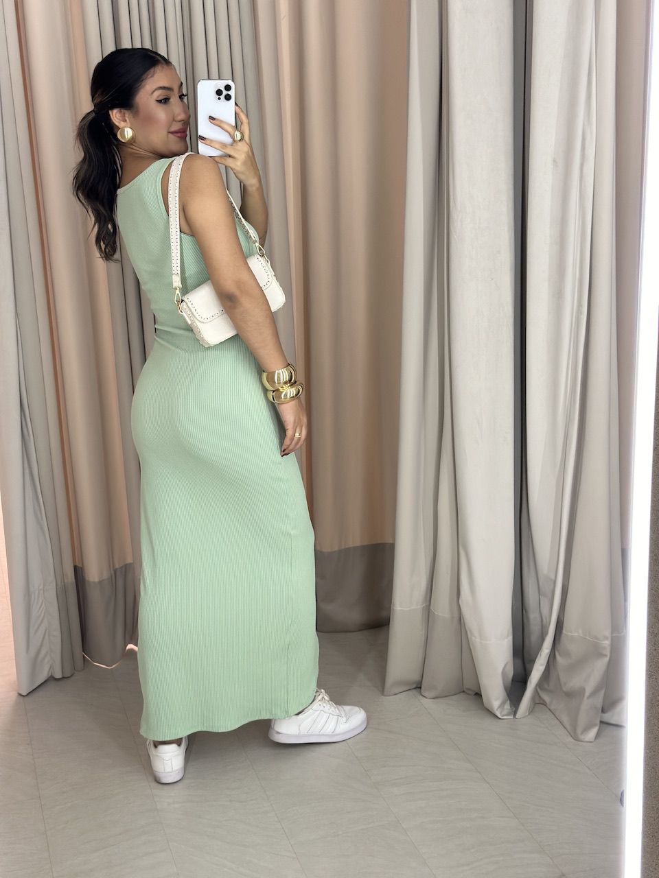 VESTIDO SELMA CAVADO BABY GREEN