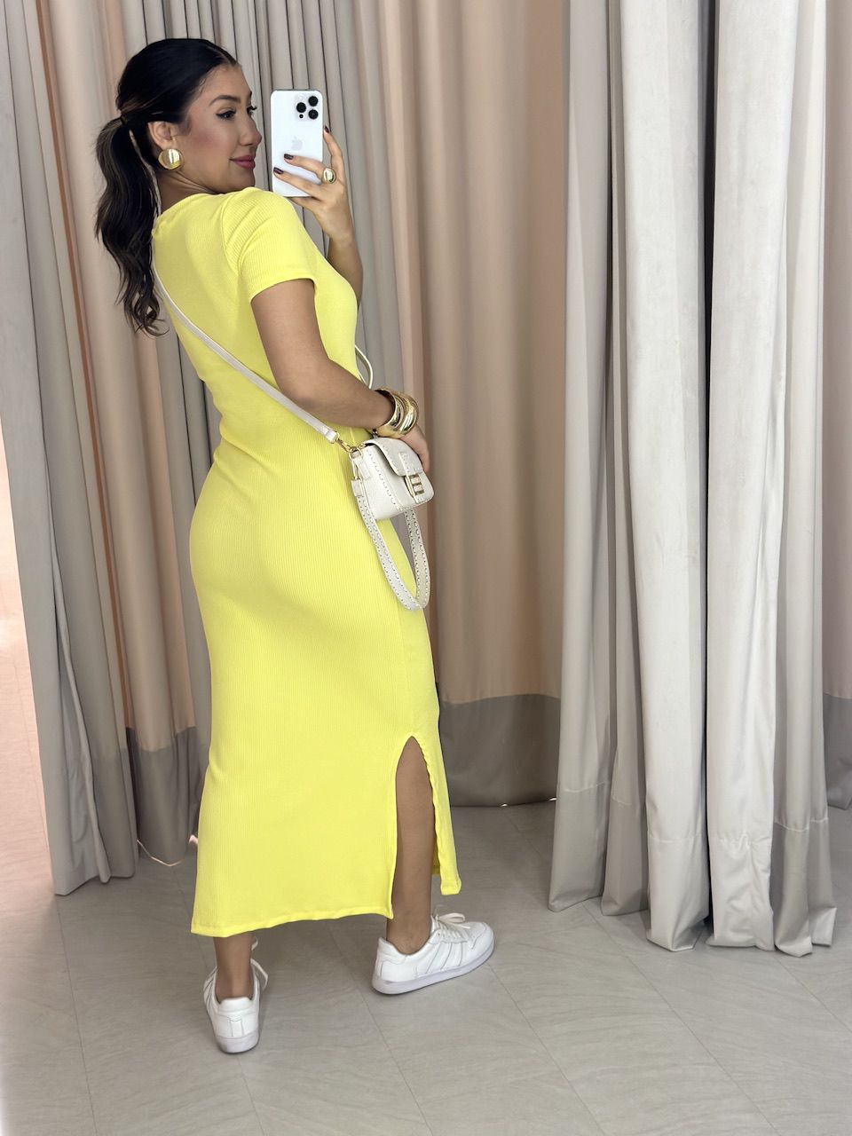 VESTIDO TÂNIA MANGA CURTA AMARELO