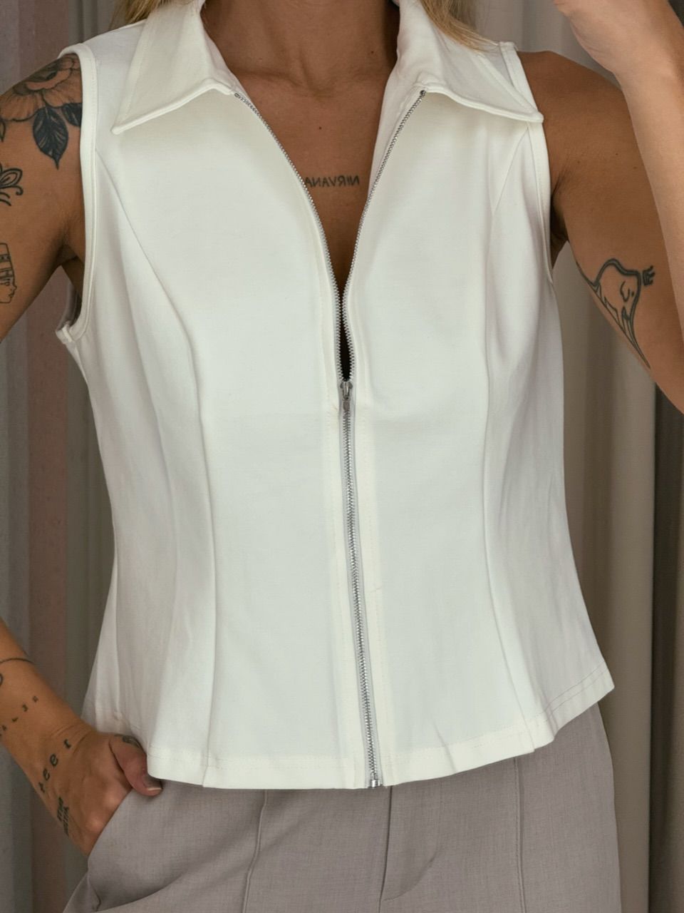 BLUSA ANALU ZÍPER OFF