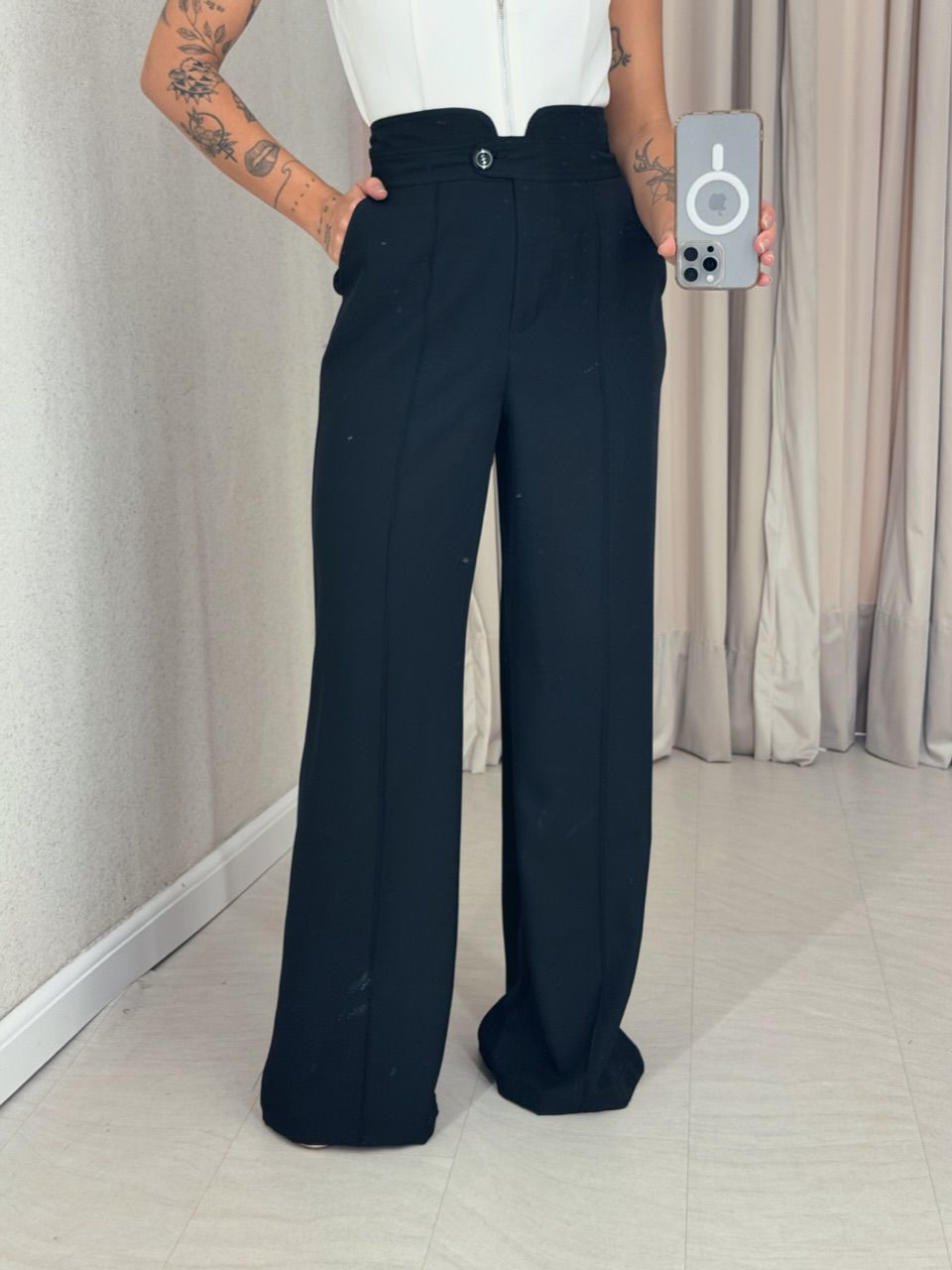 CALÇA LÊ PANTALONA PRETA - 0059130033 - CAROLLA FERRARO