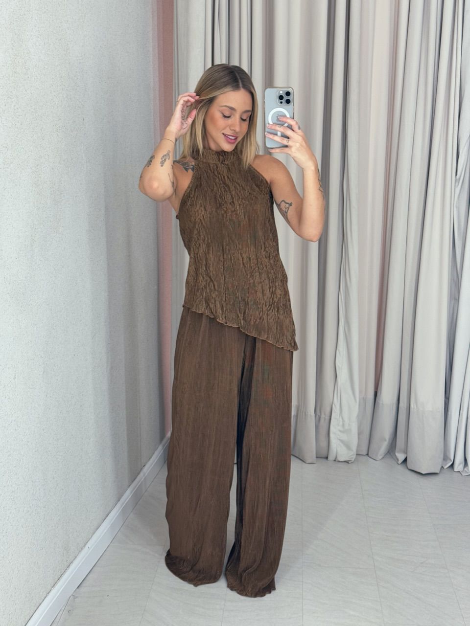 CONJUNTO ESTHER PLISSADO MARROM