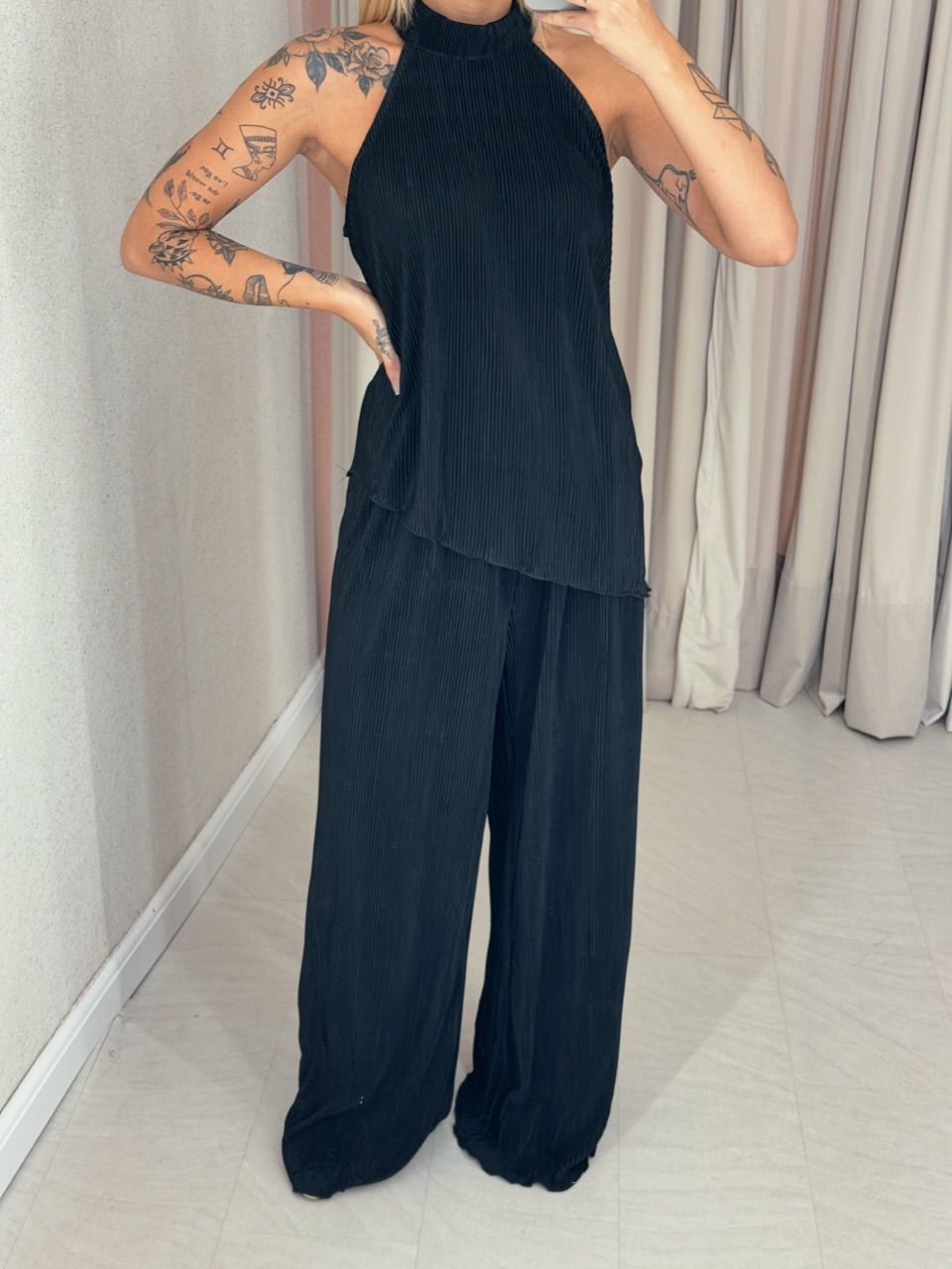 CONJUNTO ESTHER PLISSADO PRETO
