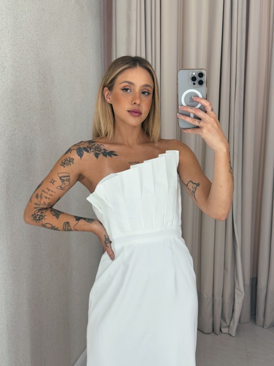 VESTIDO AMÁLIA TOMARA QUE CAIA OFF