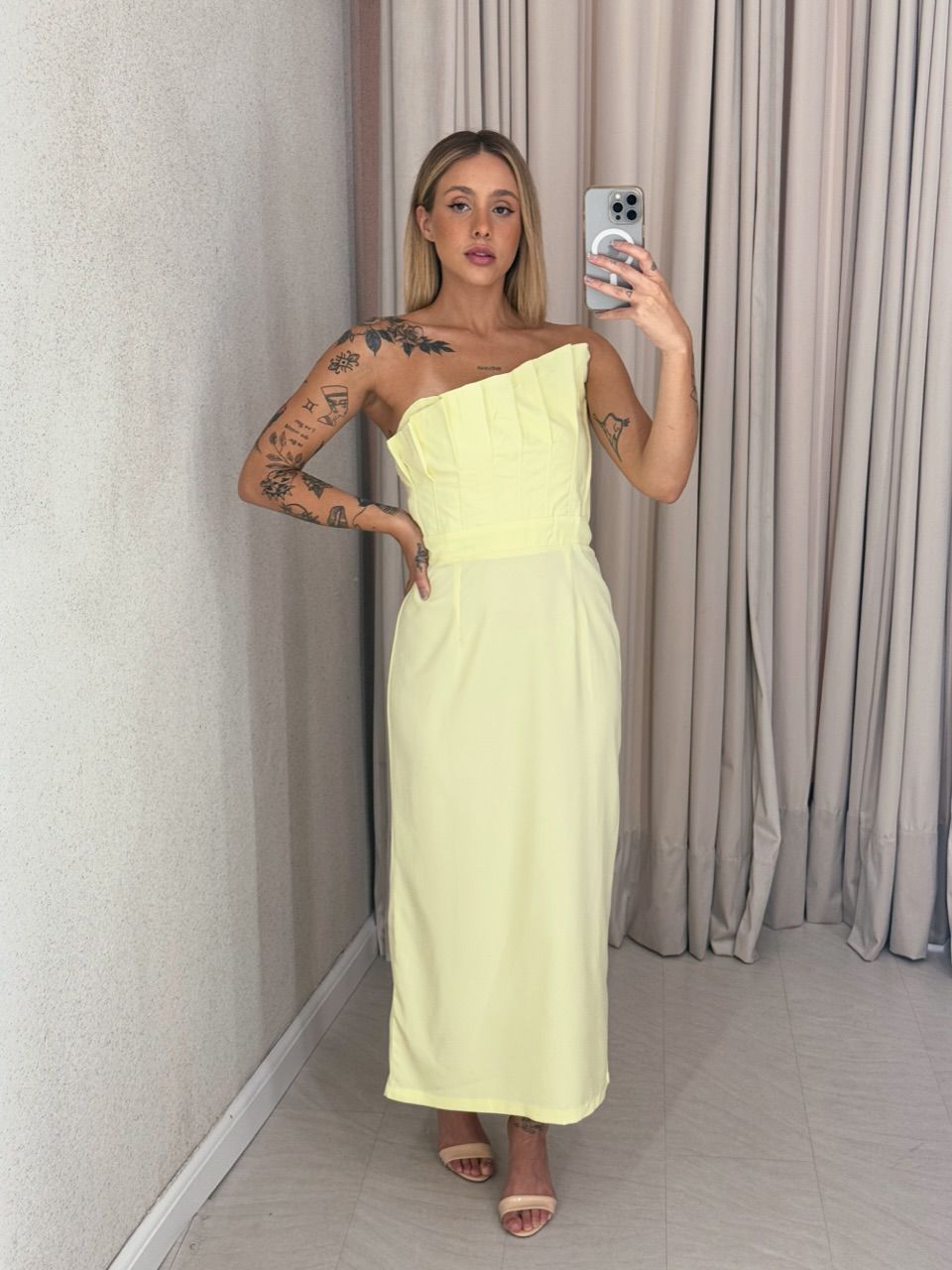 VESTIDO AMÁLIA TOMARA QUE CAIA YELLOW BUTTER - 005... - CAROLLA FERRARO